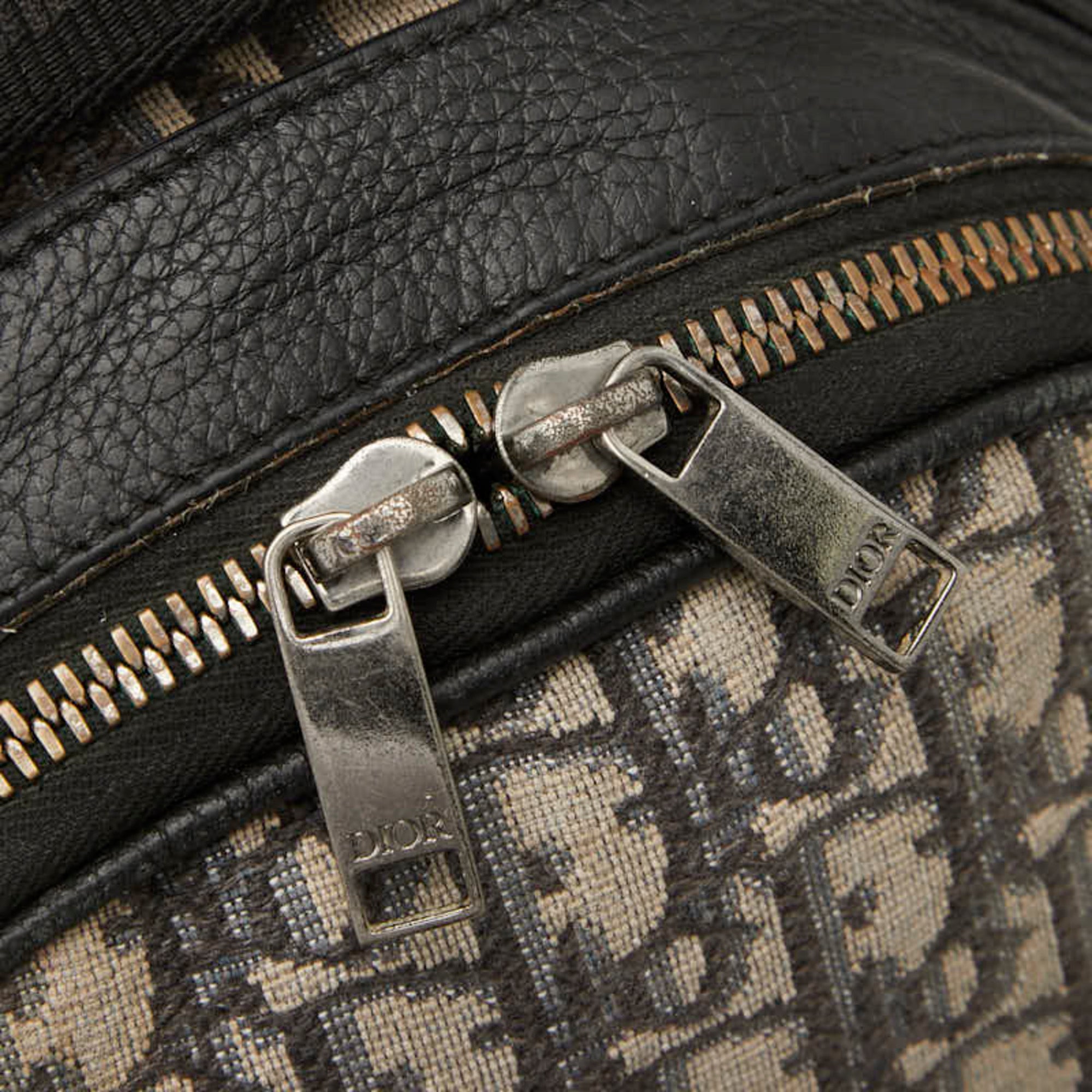 Christian Dior Beige Black Canvas Leather Shoulder Bag Sling Bag (Pre-Owned)