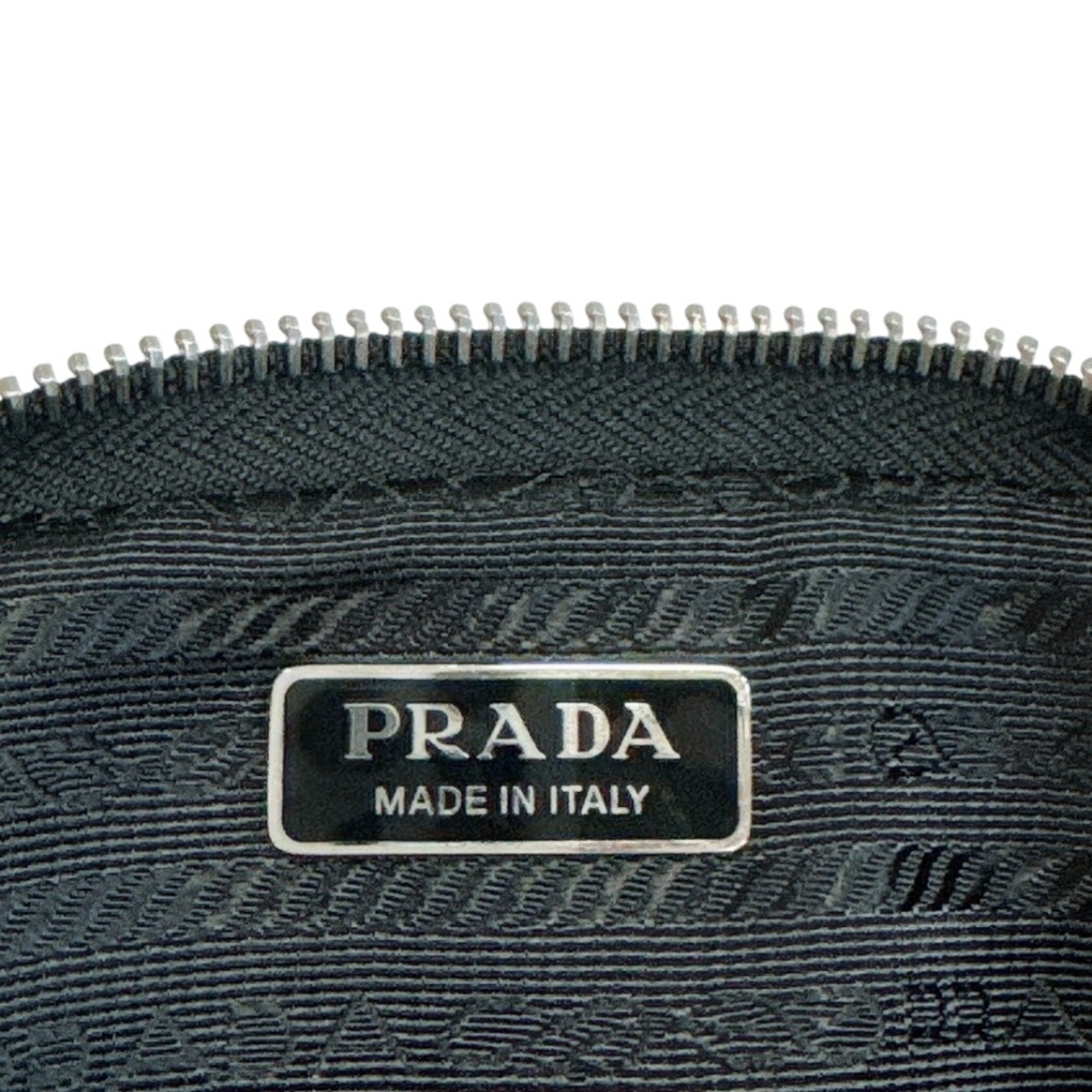 Prada Black Nylon Shoulder Bag (Pre-Owned)