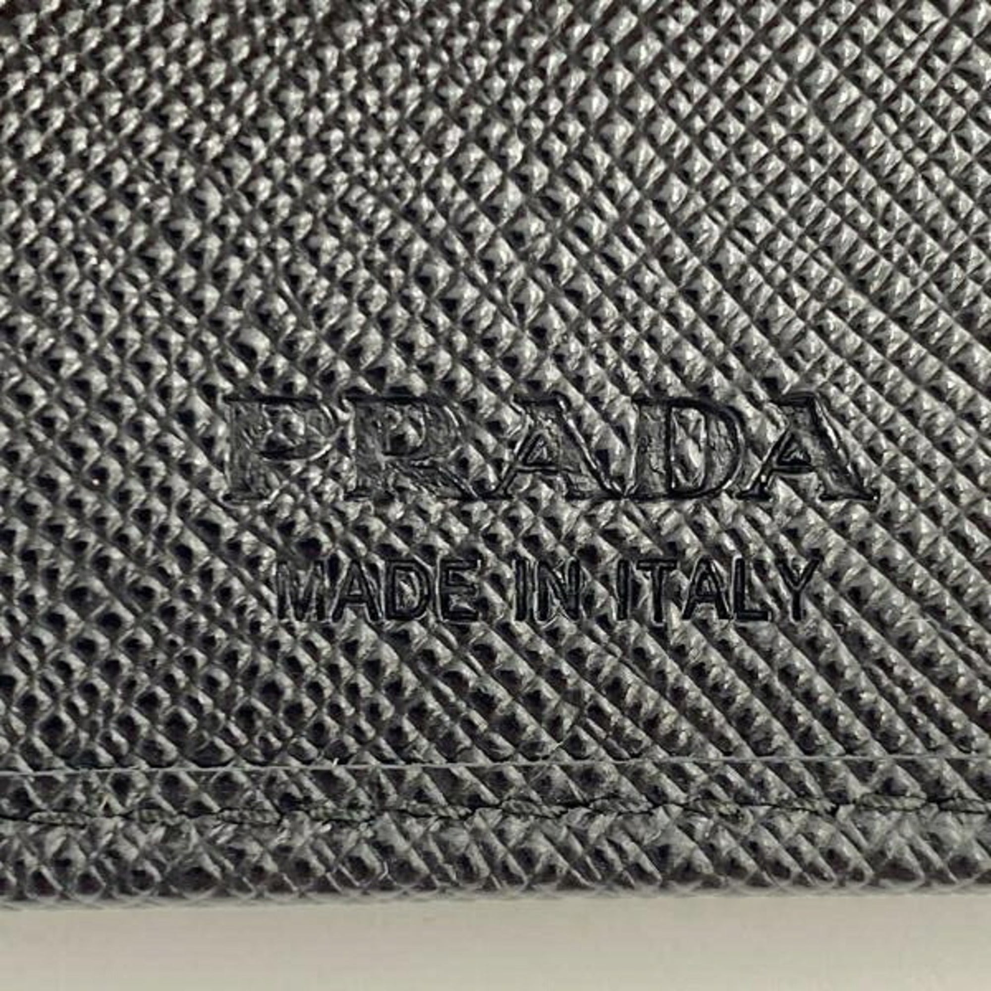 Prada Black Leather Card Wallet (Pre-Owned)