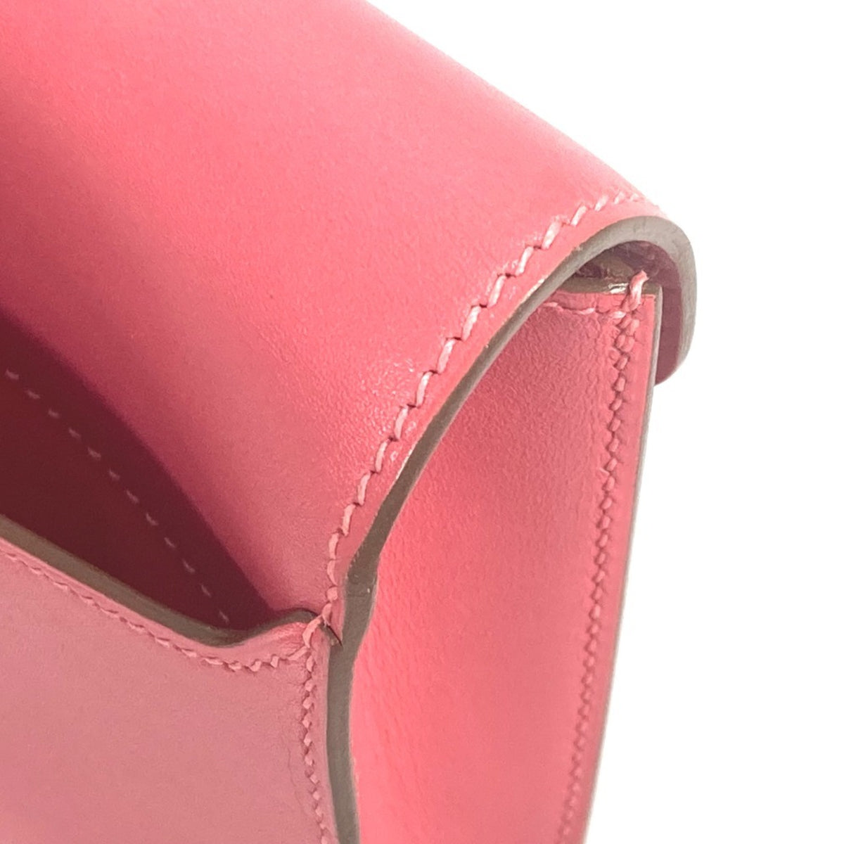 Hermes Pink Tadelakt Leather Clutch Bag (Pre-Owned)
