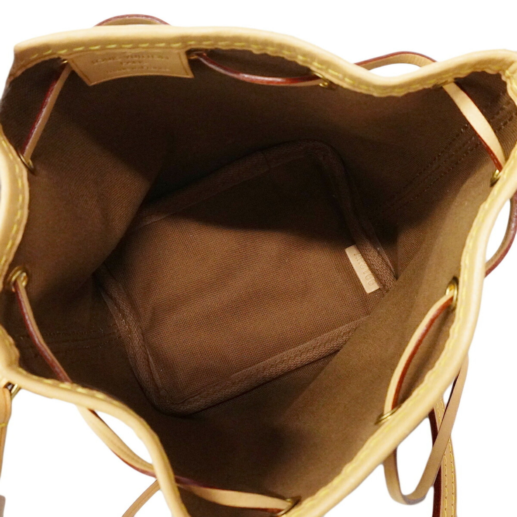 Louis Vuitton Brown Shoulder Bag (Pre-Owned)