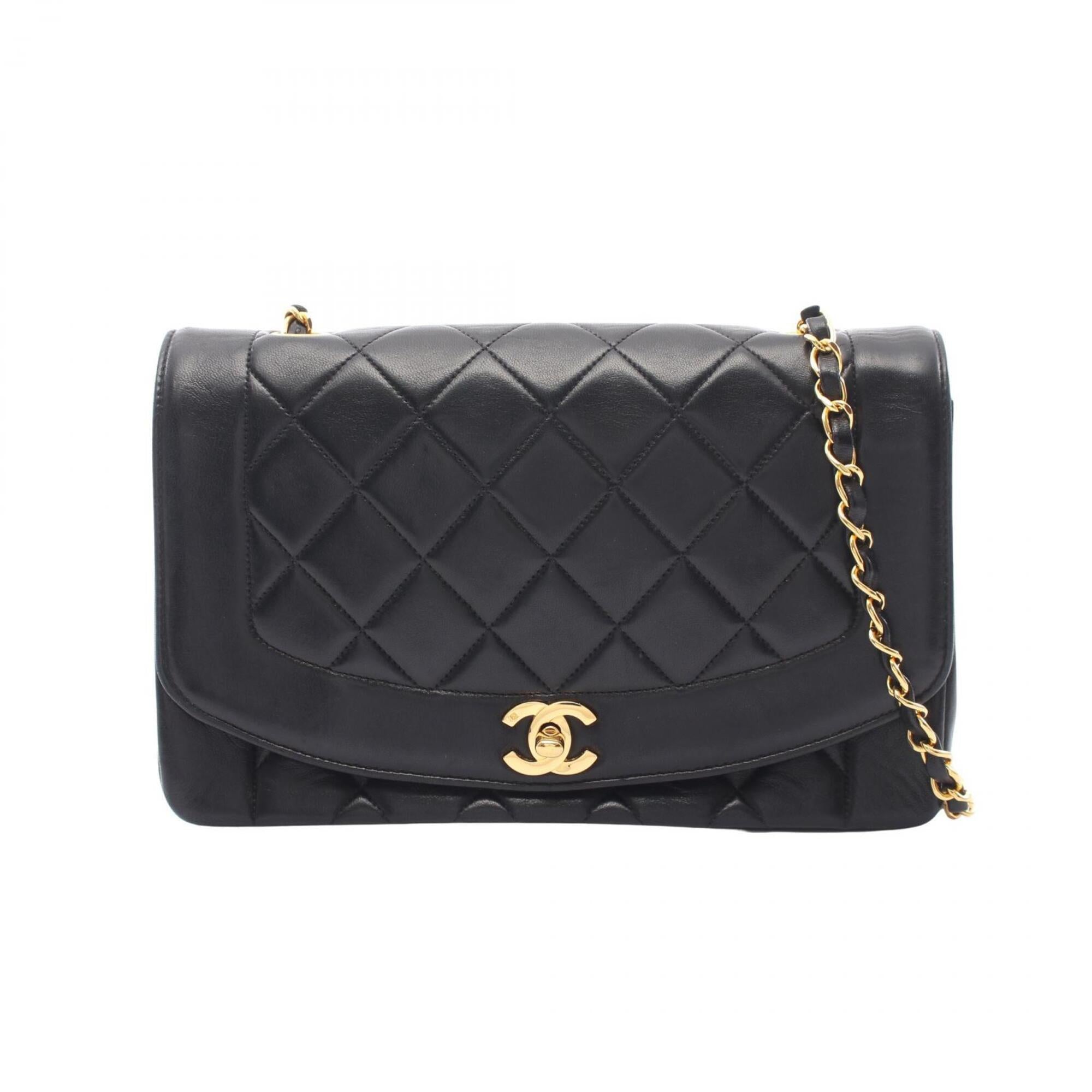 Chanel Black Leather Handbag Shoulder Bag (Pre-Owned)