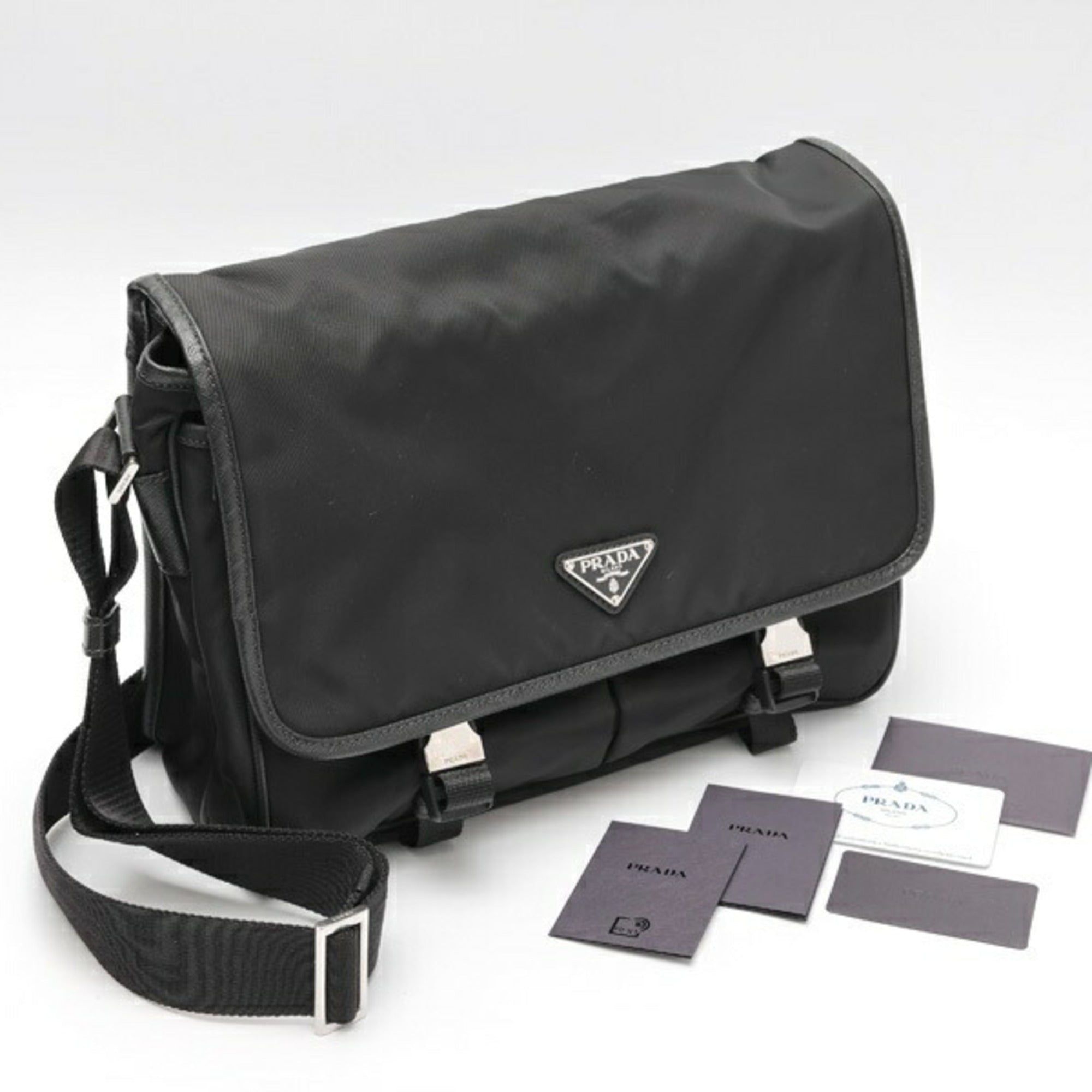 Prada Black Nylon Shoulder Bag (Pre-Owned)