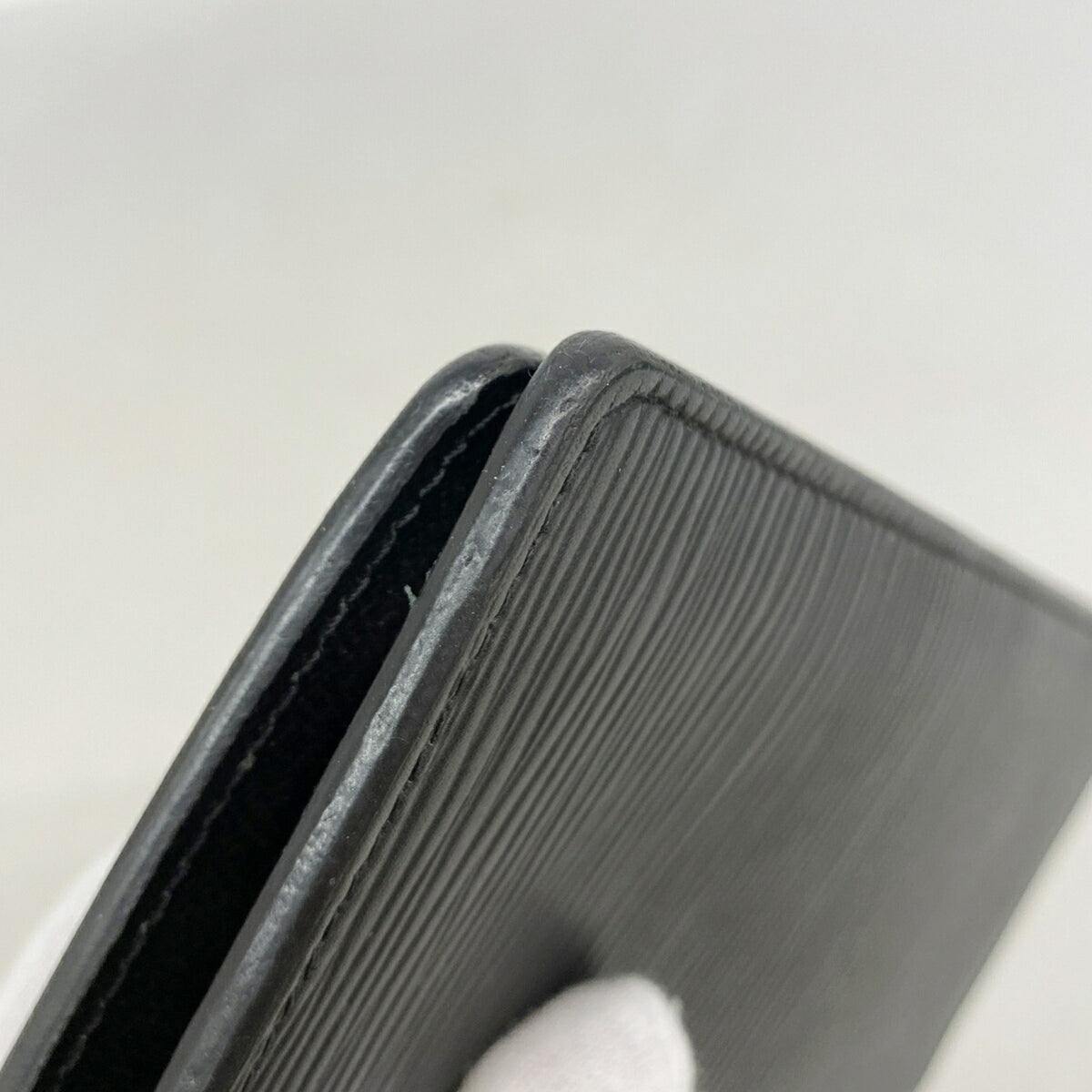 Louis Vuitton Noir Long Wallet (Bi-Fold) (Pre-Owned)