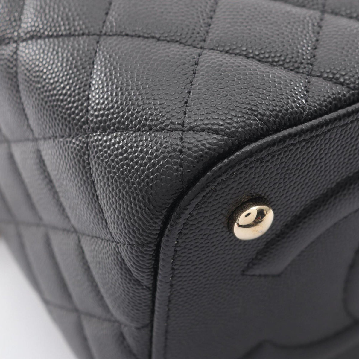 Chanel Matelasse Black Grained Calfskin Shoulder Bag (Pre-Owned)
