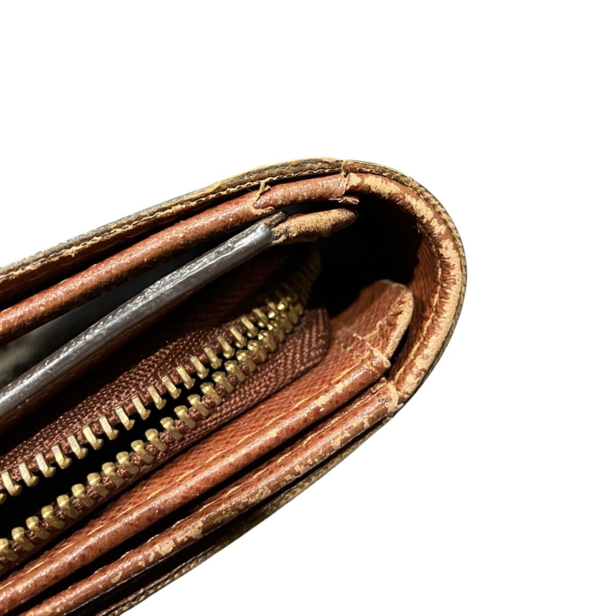 Louis Vuitton Brown Monogram Wallet (Bi-Fold) (Pre-Owned)