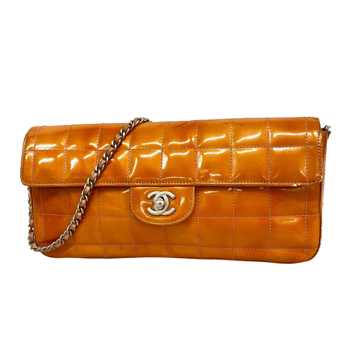 Chanel Orange Patent Leather Shoulder Bag (Pre-Owned)