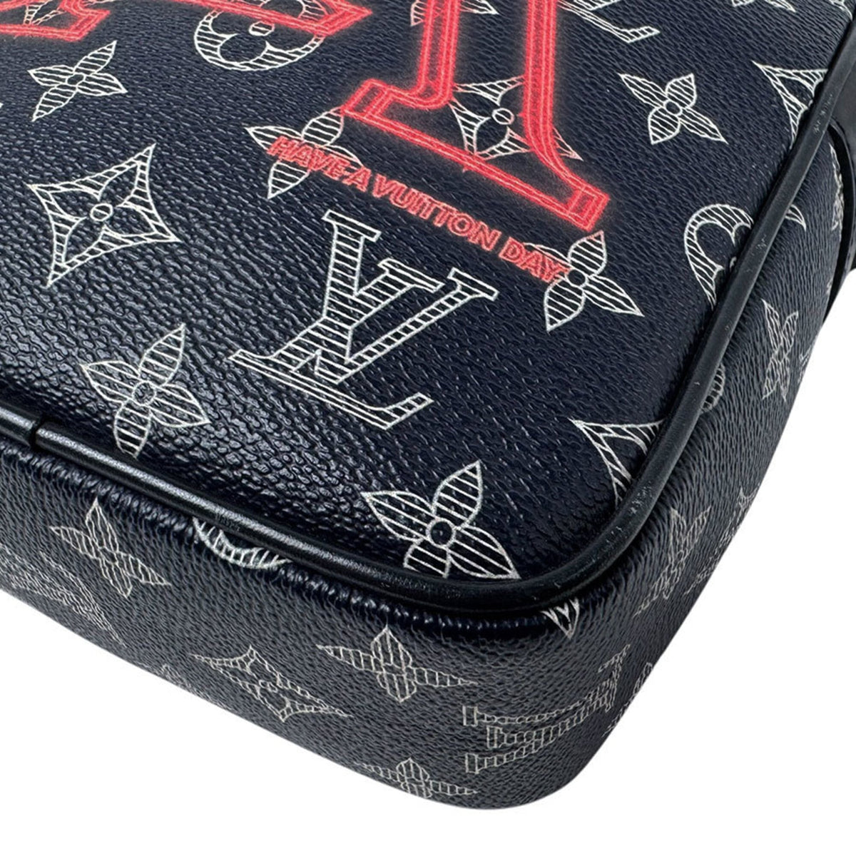 Louis Vuitton Navy Pvc Shoulder Bag (Pre-Owned)