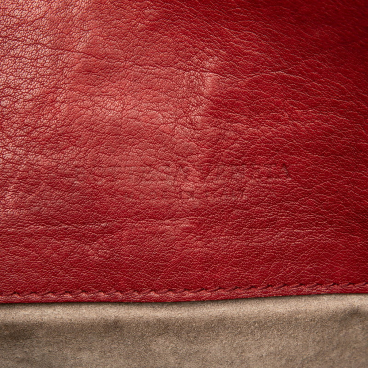 Bottega Veneta Red Color Leather Shoulder Bag (Pre-Owned)