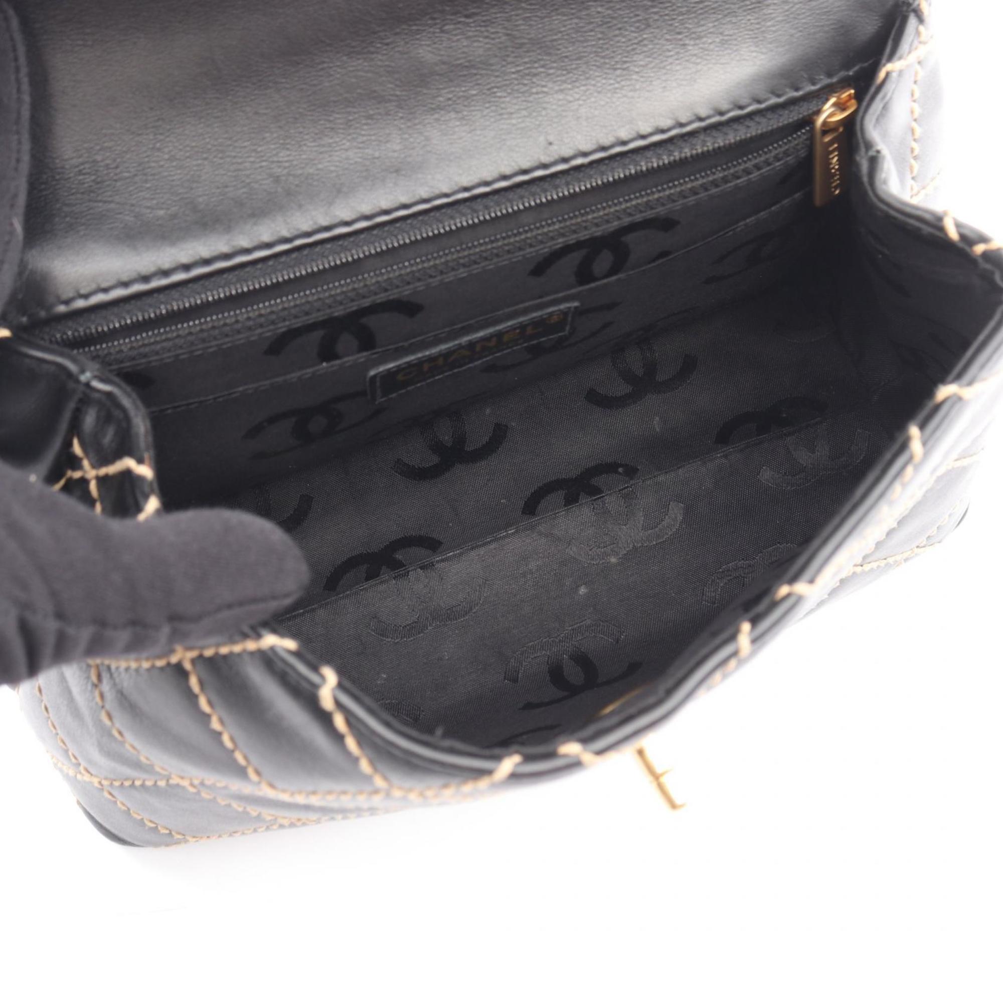 Chanel Black Leather Handbag (Pre-Owned)