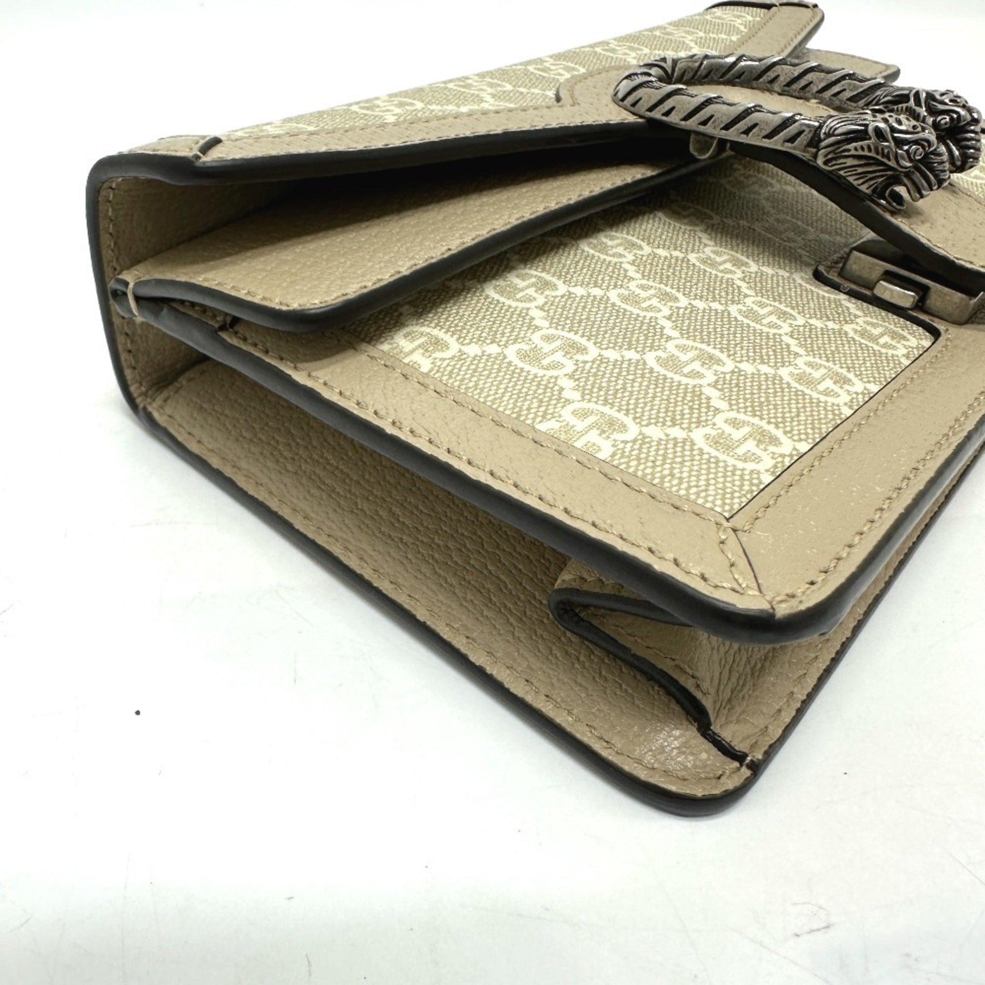 Gucci Beige Gg Supreme Shoulder Bag (Pre-Owned)