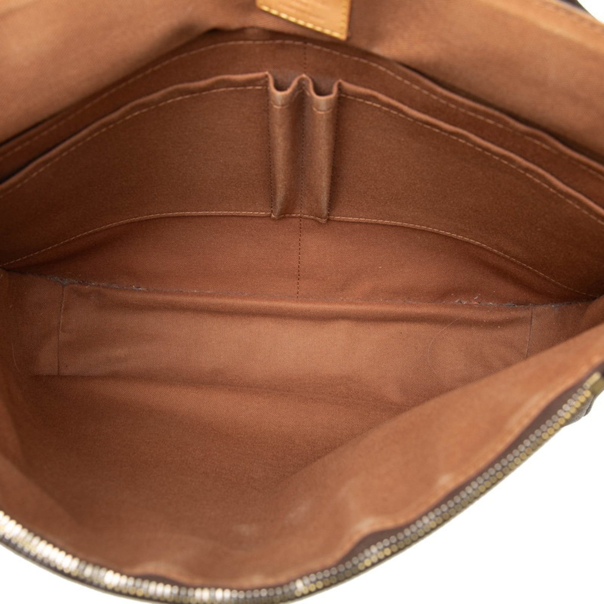 Louis Vuitton Brown Pvc Messenger Bag Shoulder Bag (Pre-Owned)