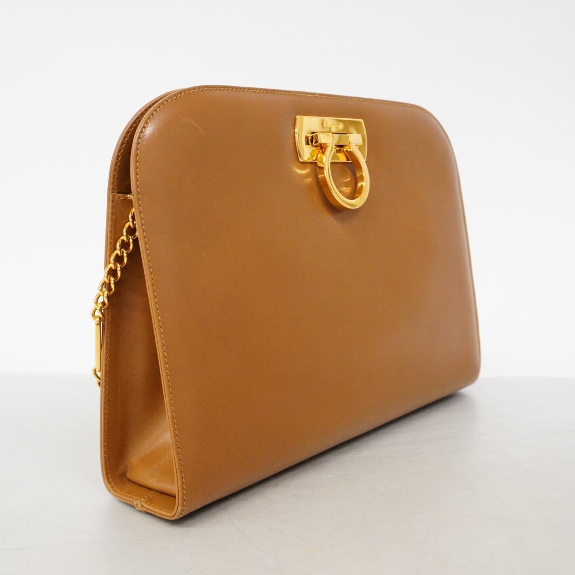 Salvatore Ferragamo Brown Leather Shoulder Bag (Pre-Owned)