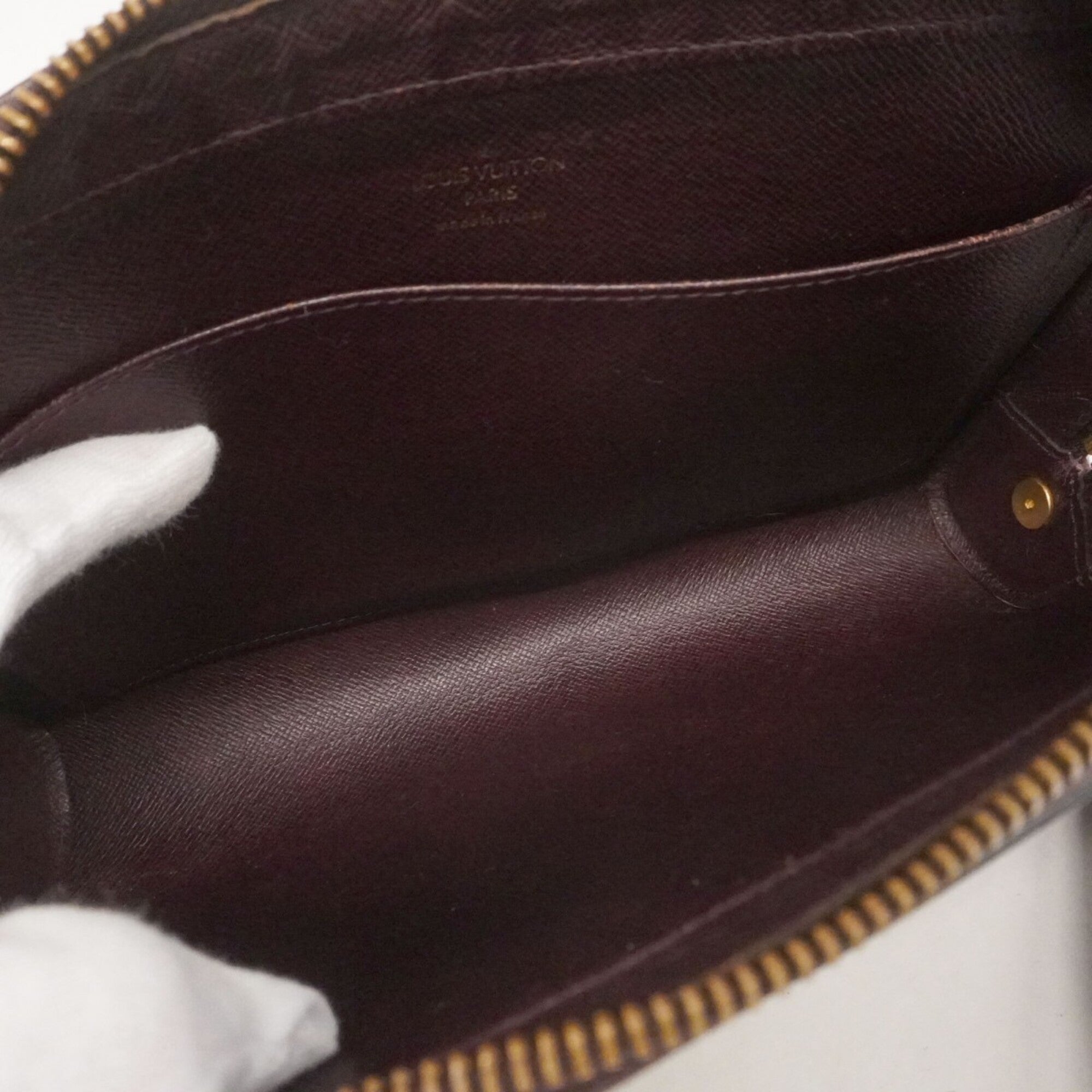 Louis Vuitton Acajou Clutch Bag (Pre-Owned)