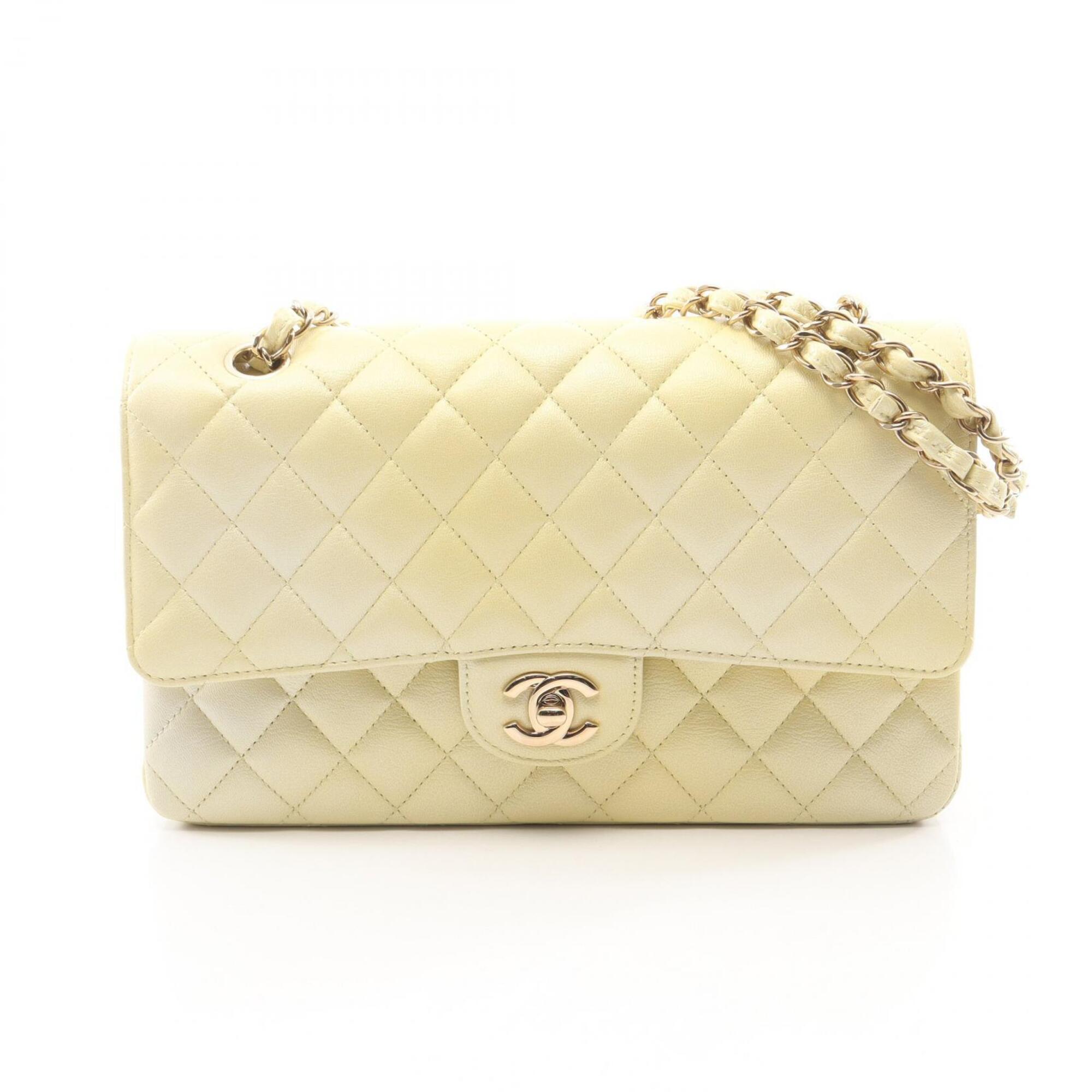 Chanel Yellow Leather Handbag Shoulder Bag (Pre-Owned)