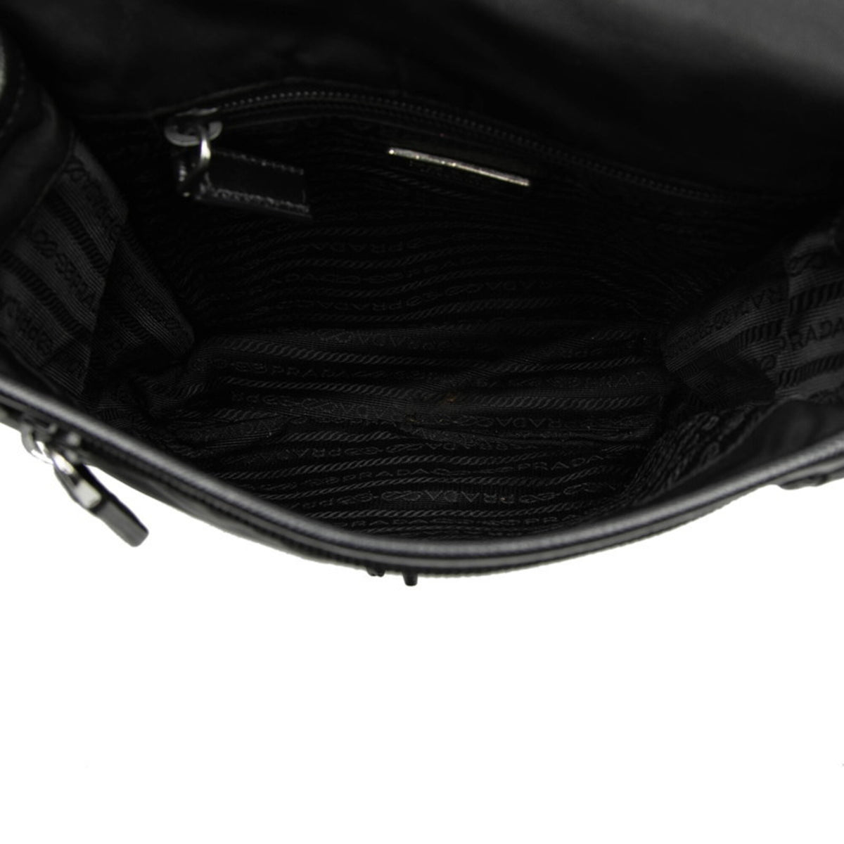 Prada Black Nylon Leather Shoulder Bag (Pre-Owned)