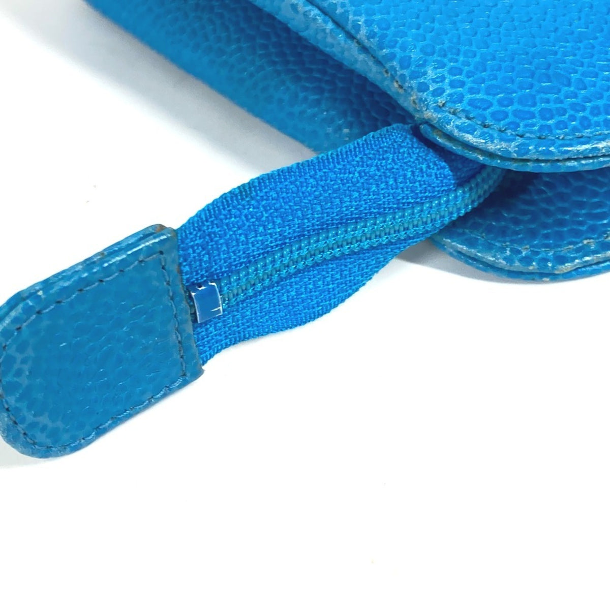 Chanel Blue Caviar Leather Pouch (Pre-Owned)