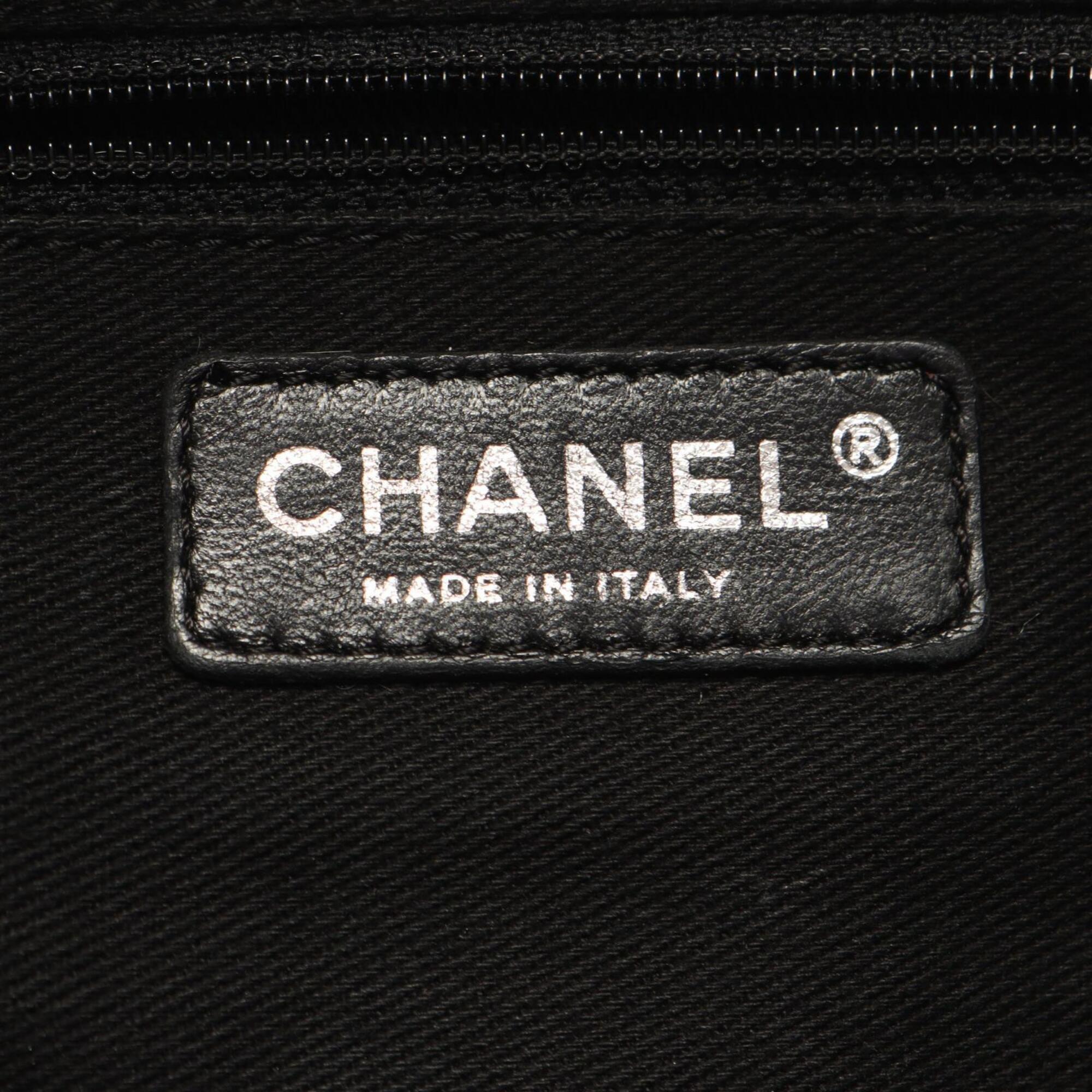Chanel Black Nylon Leather Handbag Tote Bag (Pre-Owned)