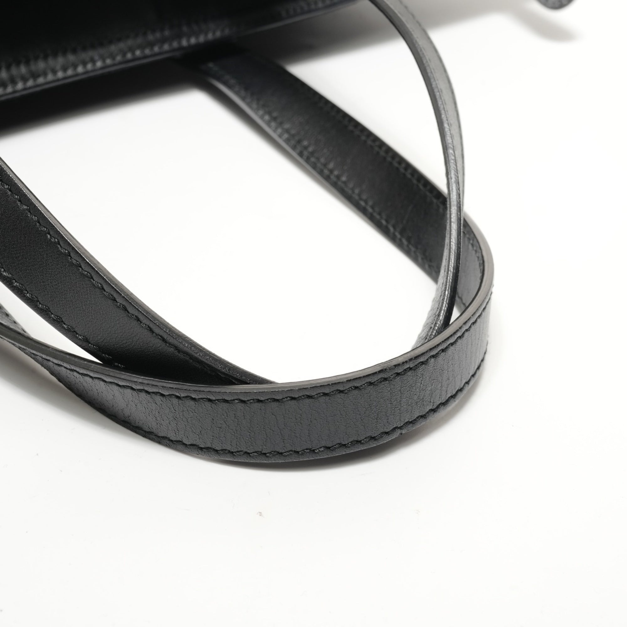 Gucci Gg Canvas Black Gg Canvas Tote Bag (Pre-Owned)