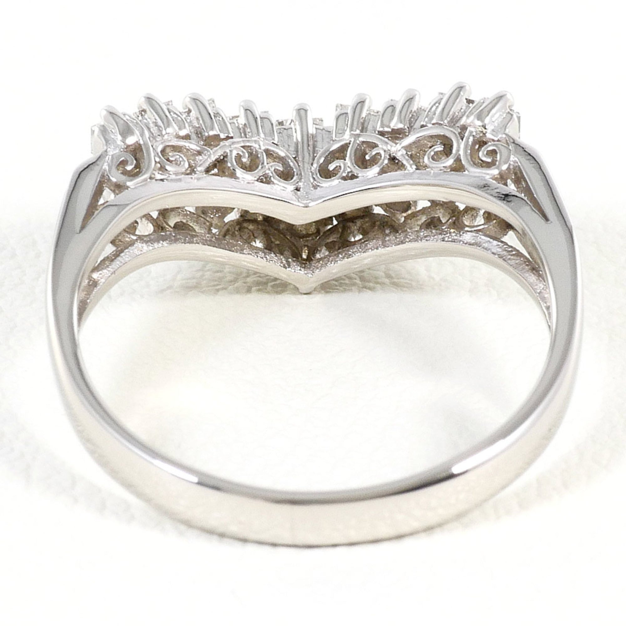 Unbranded Platinum Platinum 900 Band Ring (Pre-Owned)