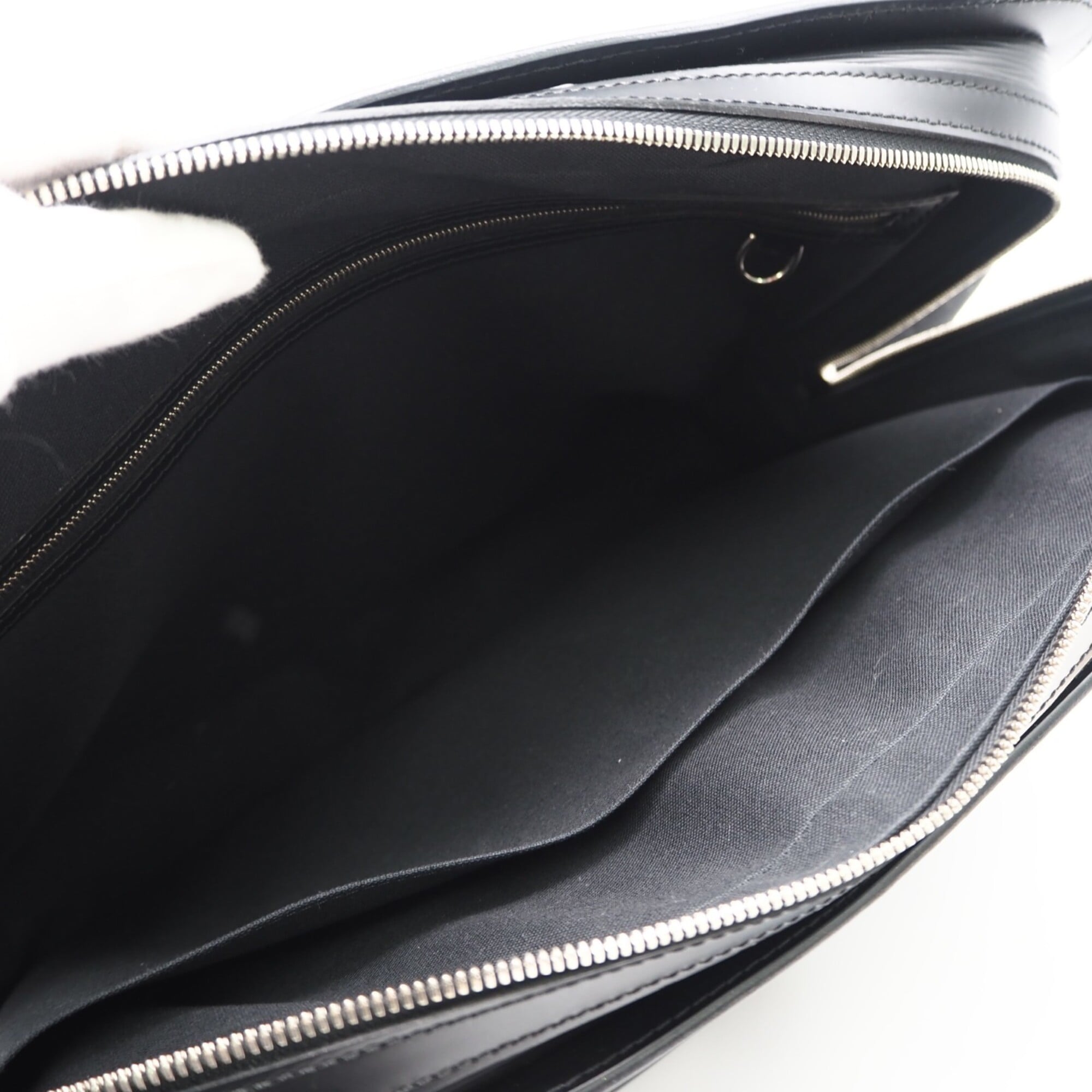 Louis Vuitton Black Noir Leather Briefcase (Pre-Owned)