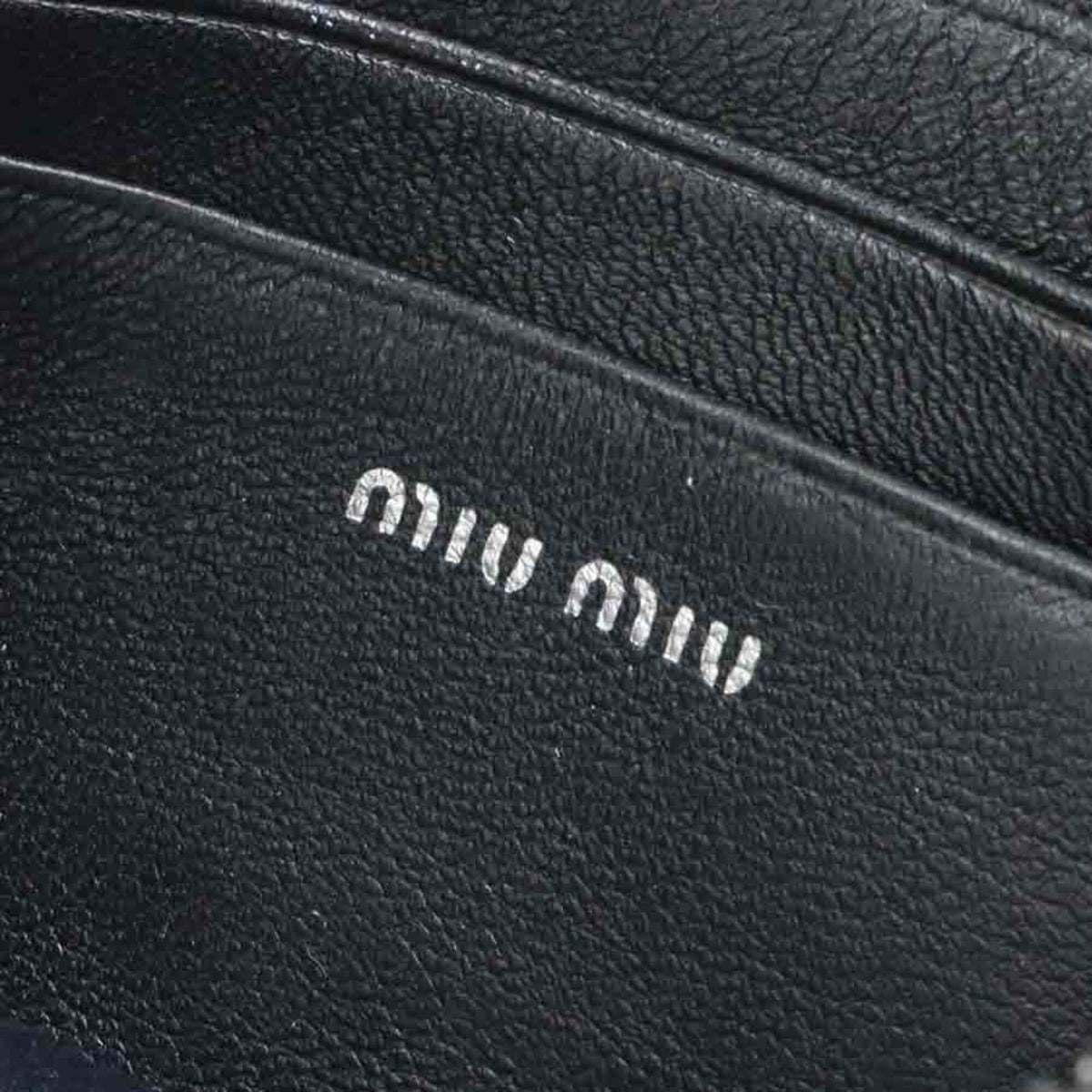 Miu Miu Black Leather Shoulder Bag (Pre-Owned)