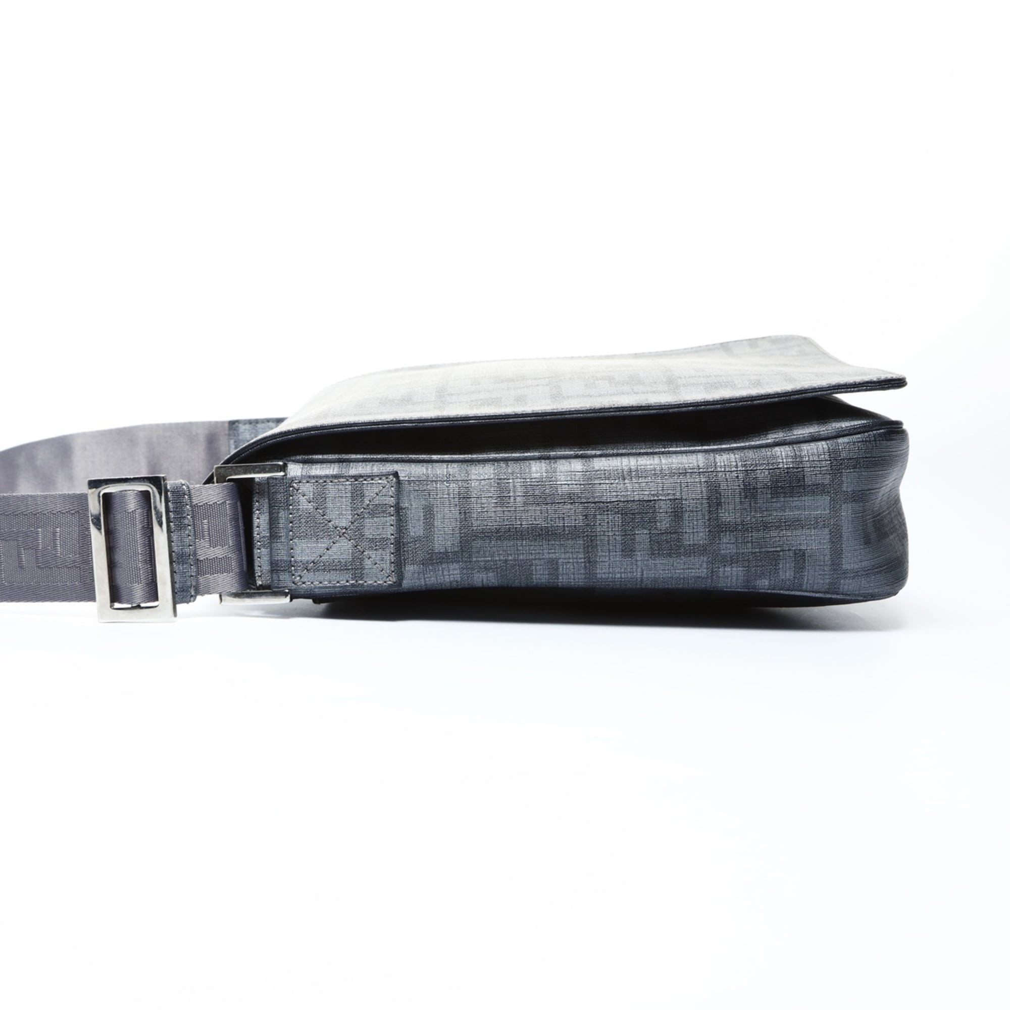 Fendi Zucca Gray Pvc Shoulder Bag (Pre-Owned)