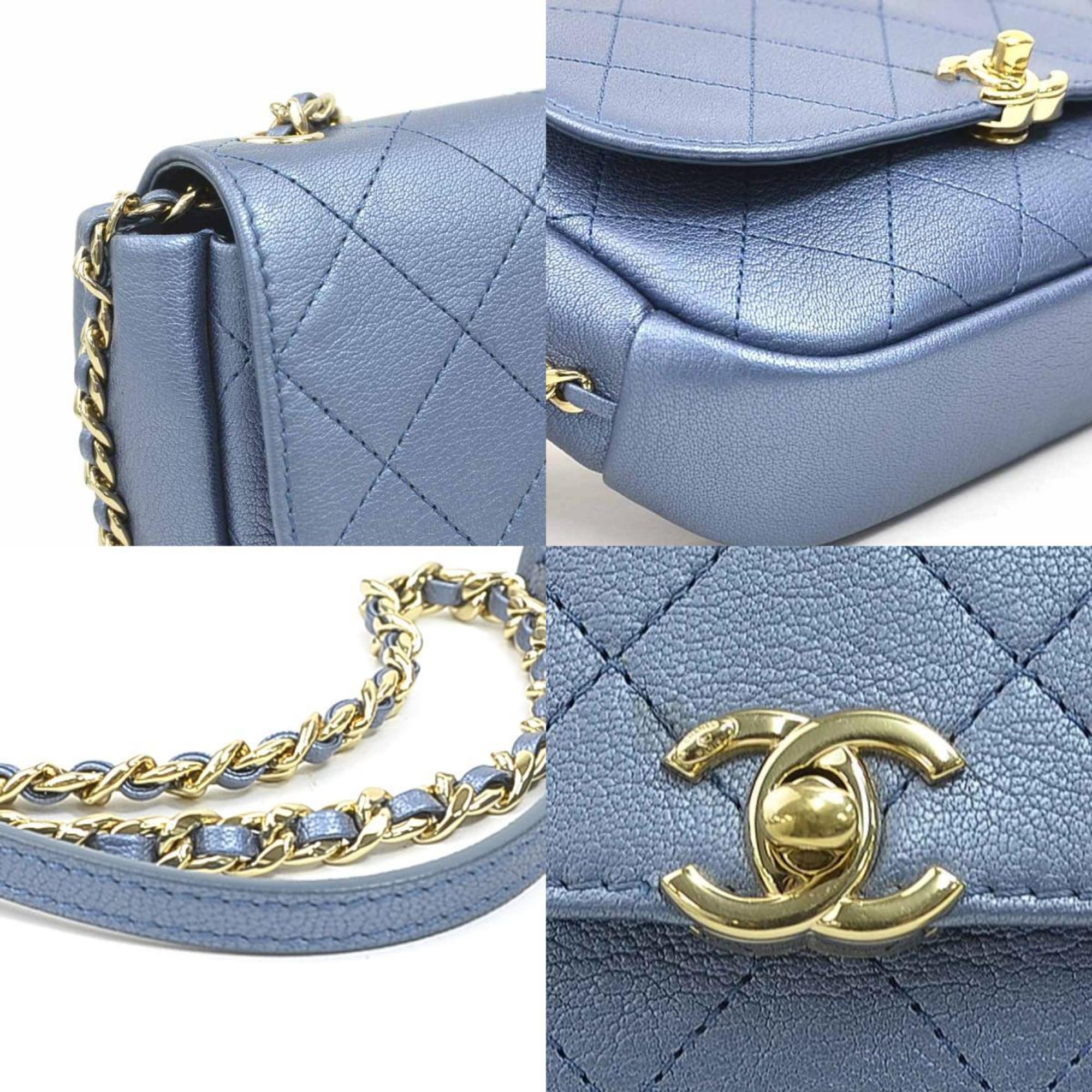 Chanel Metallic Blue Leather Shoulder Bag (Pre-Owned)
