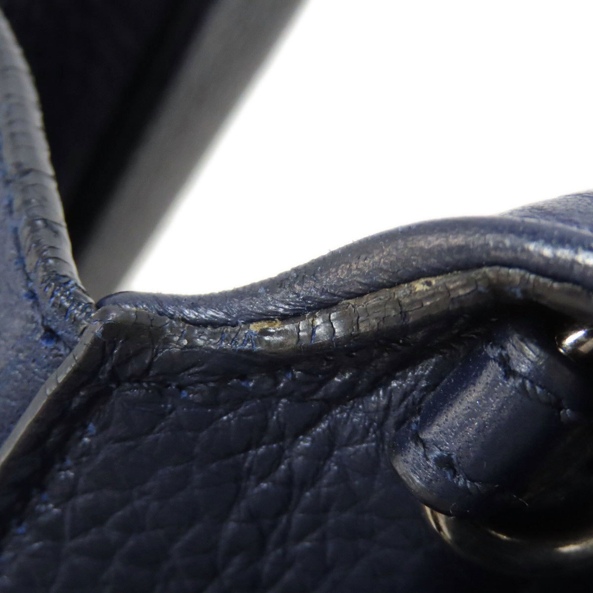 Salvatore Ferragamo Navy Leather Handbag (Pre-Owned)