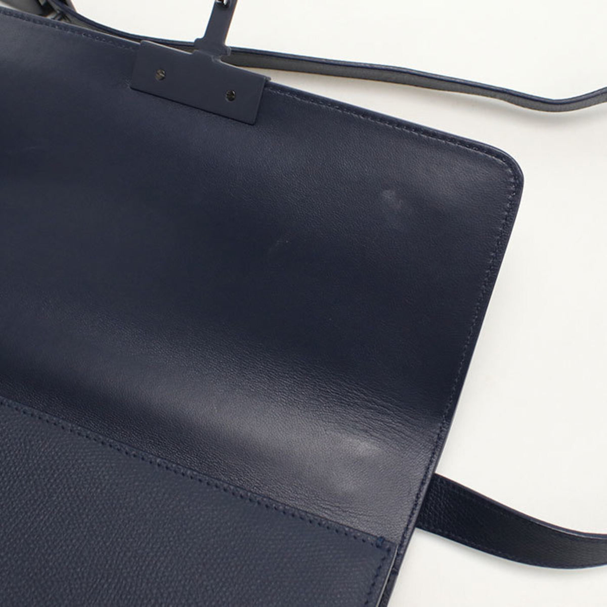 Christian Dior Navy Leather Shoulder Bag (Pre-Owned)