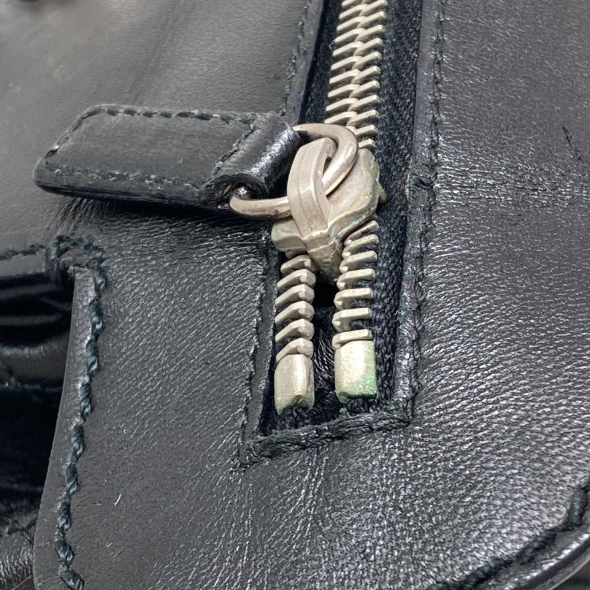 Christian Dior Black Leather Handbag (Pre-Owned)