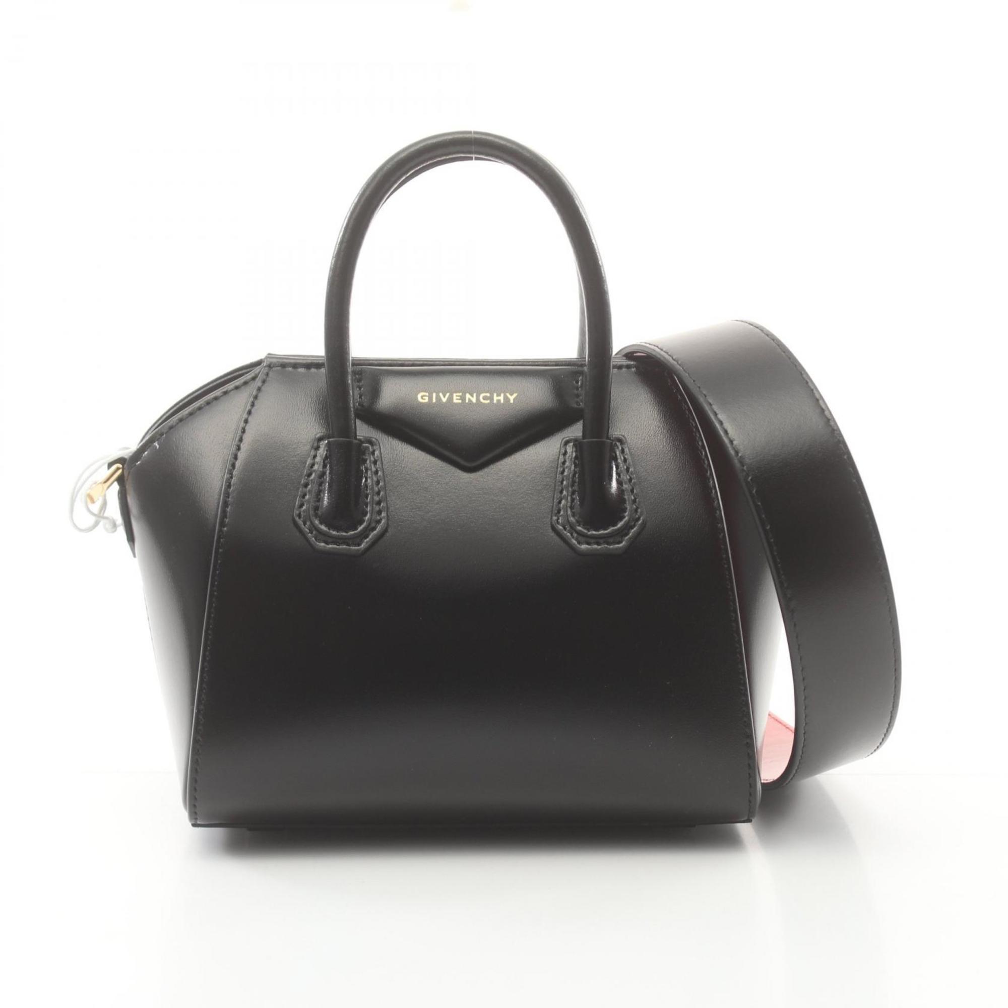 Givenchy Black Leather Handbag (Pre-Owned)