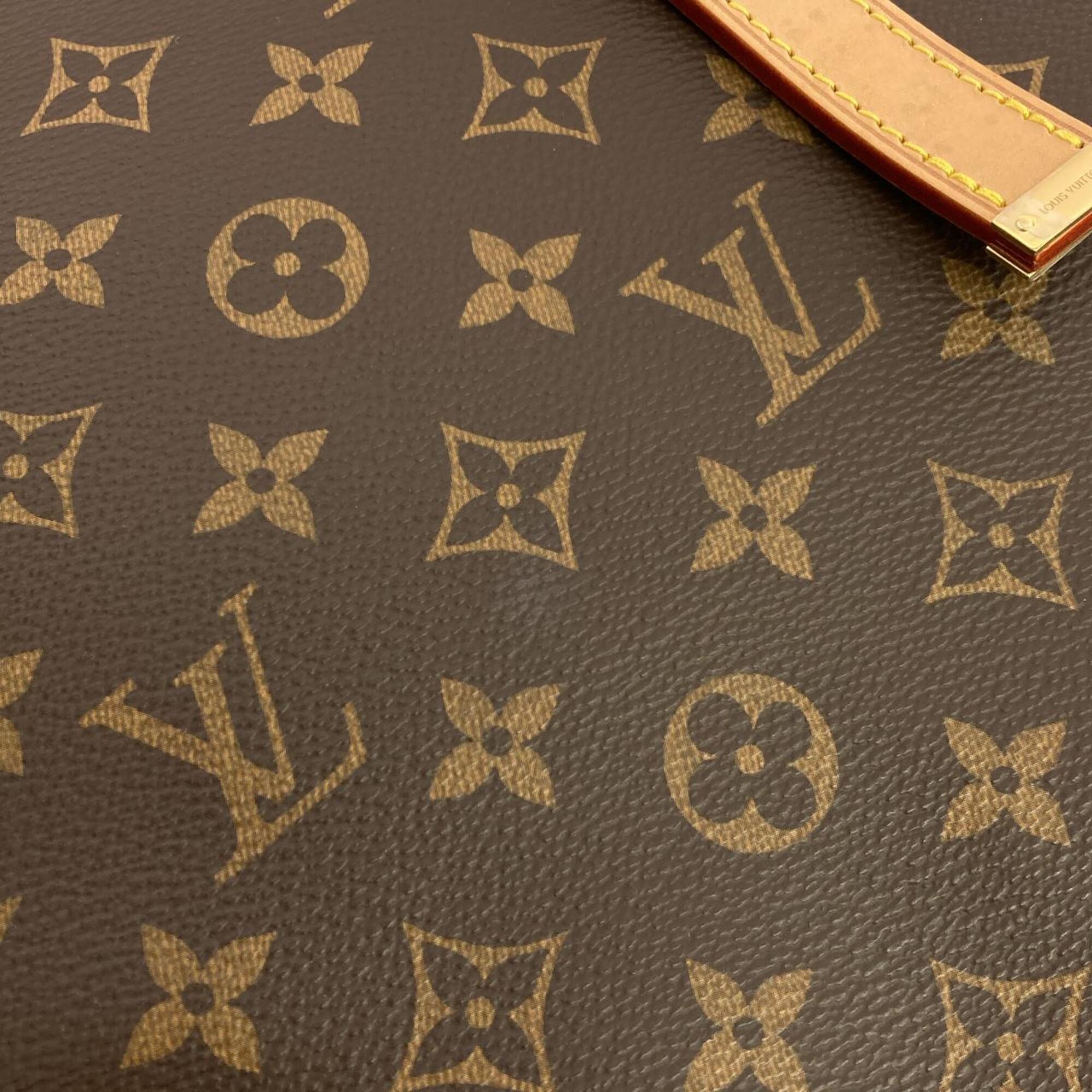 Louis Vuitton Marron Coated Canvas Shoulder Bag (Pre-Owned)
