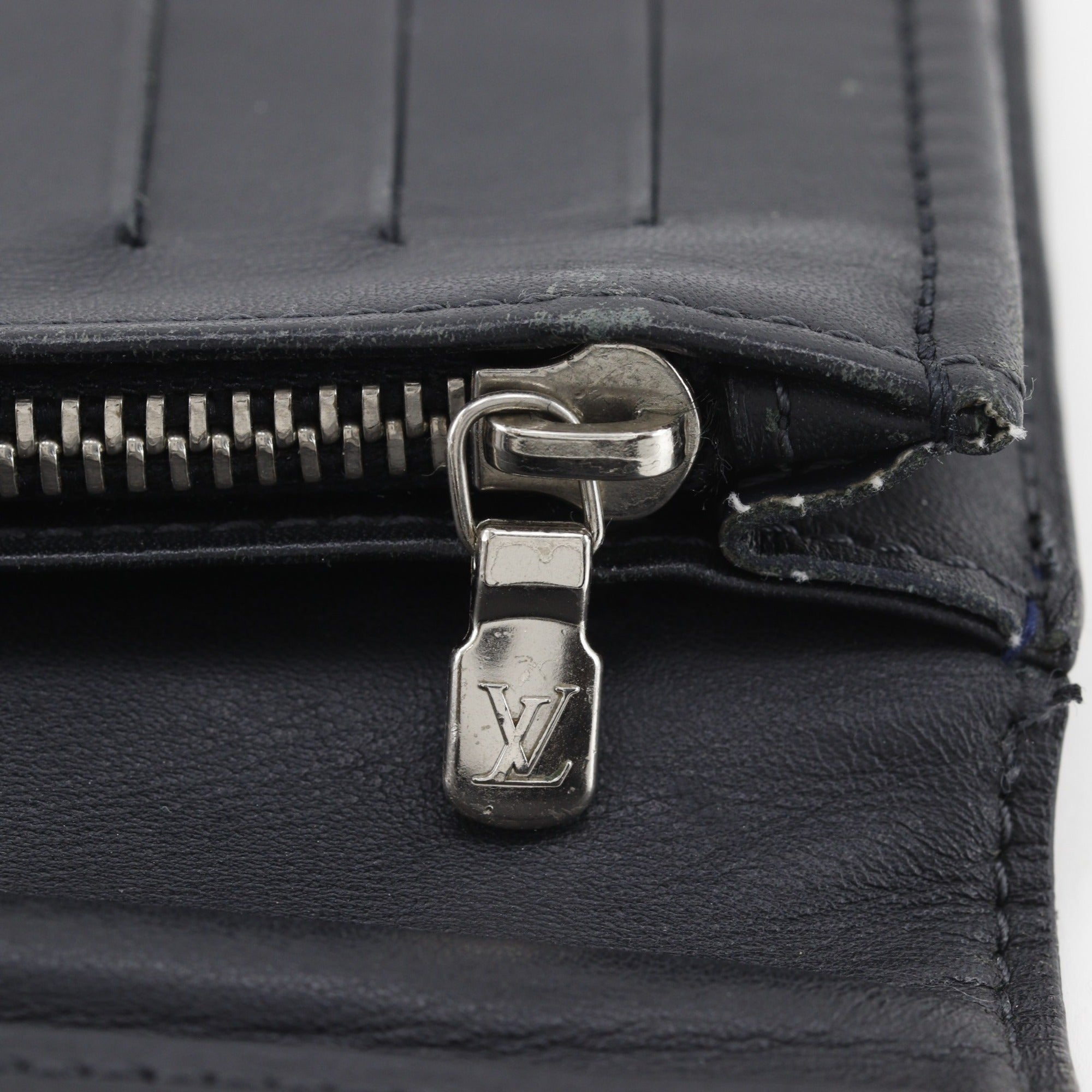 Louis Vuitton Black Damier Graphite Long Wallet (Bi-Fold) (Pre-Owned)