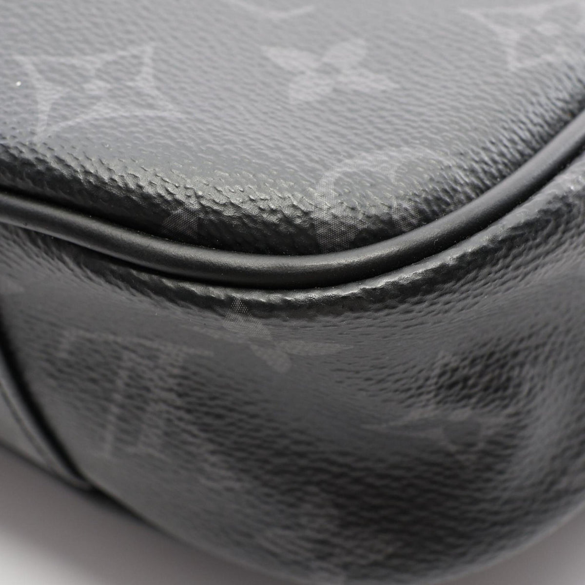 Louis Vuitton Black Coated Canvas Leather Fanny Pack Handbag (Pre-Owned)