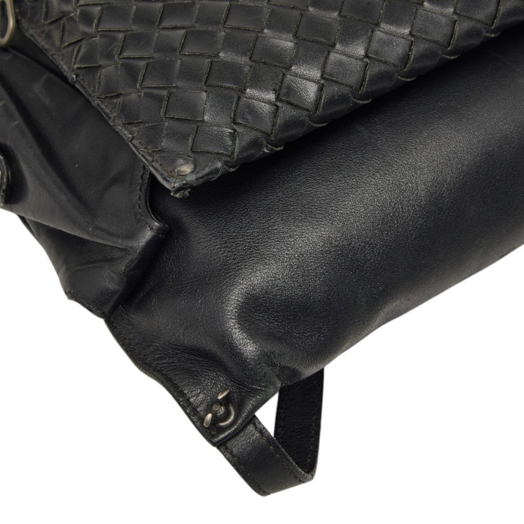 Bottega Veneta Black Leather Sling Bag (Pre-Owned)