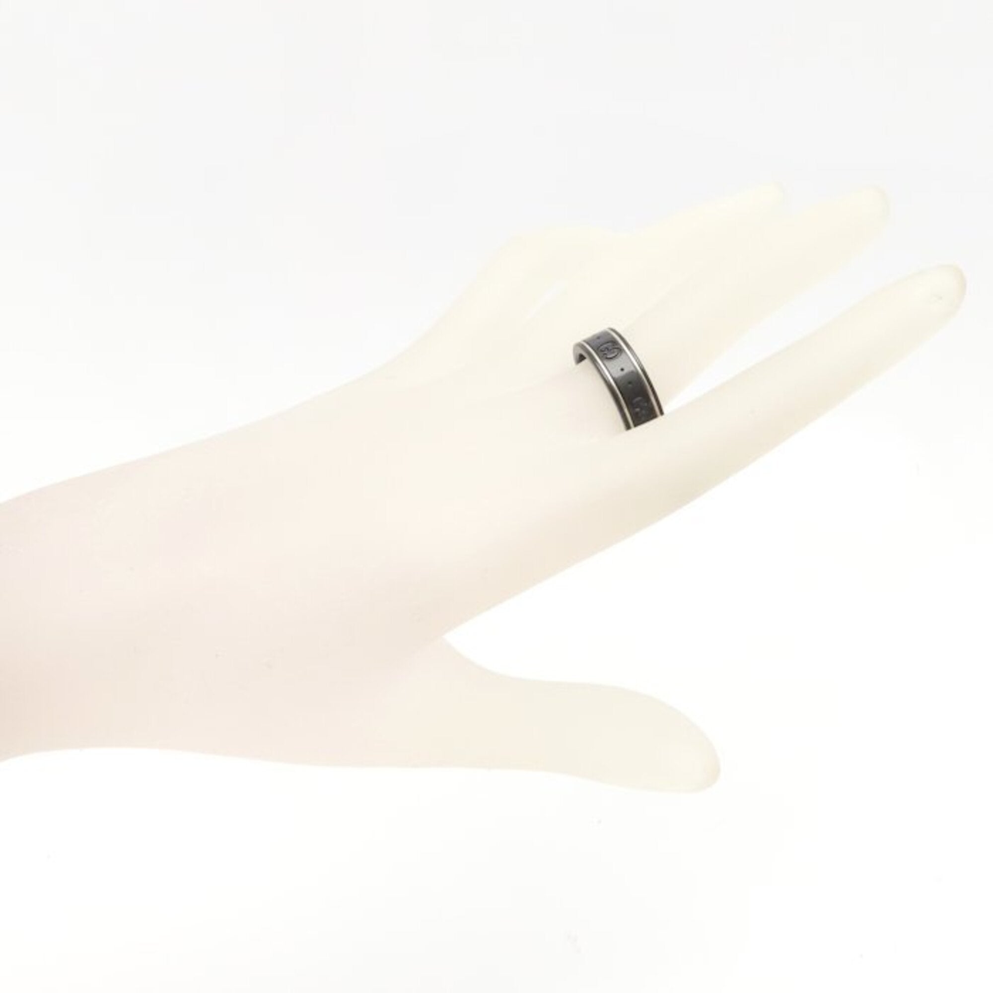 Gucci Black White White Gold (Pre-Owned)
