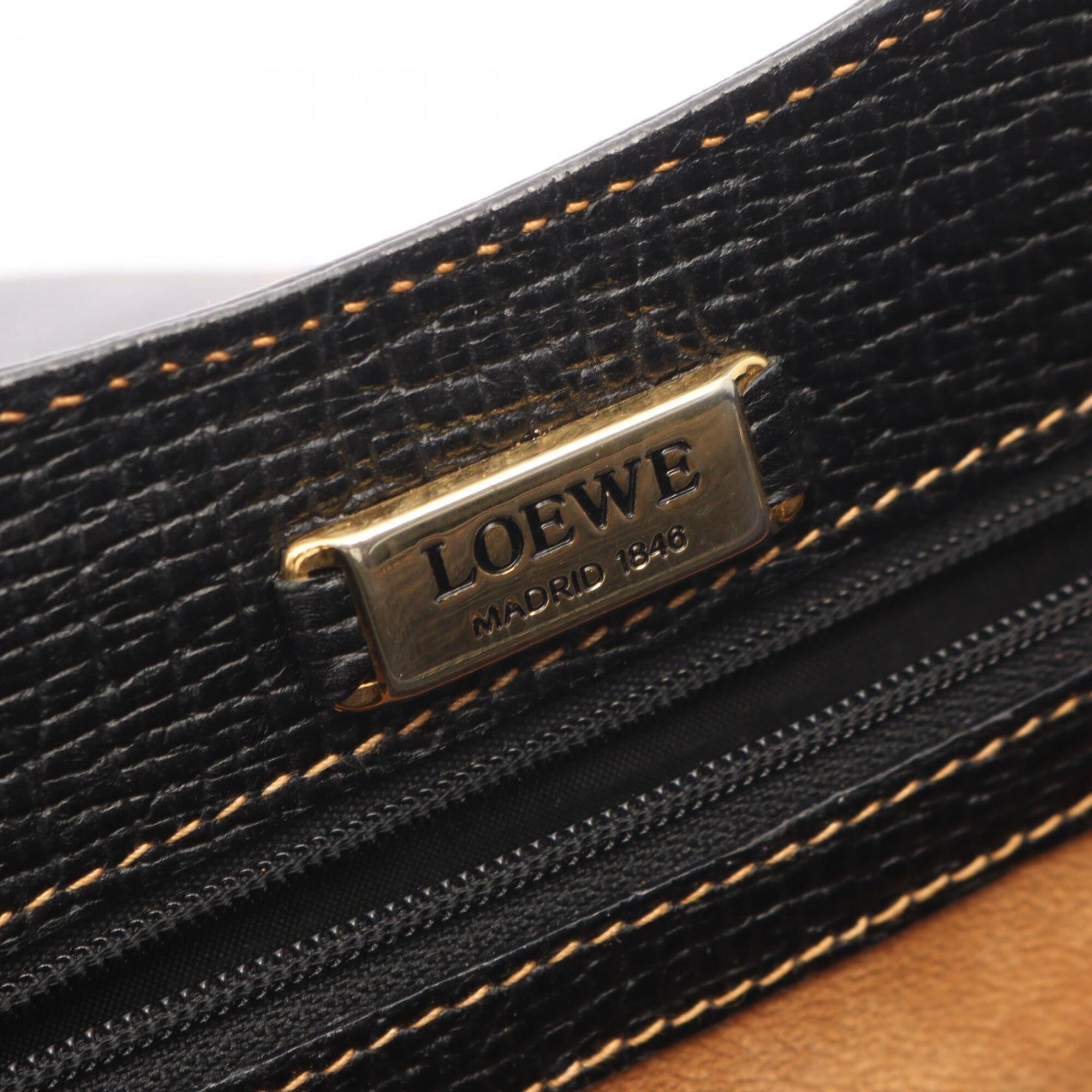 Loewe Black Leather Handbag Shoulder Bag (Pre-Owned)