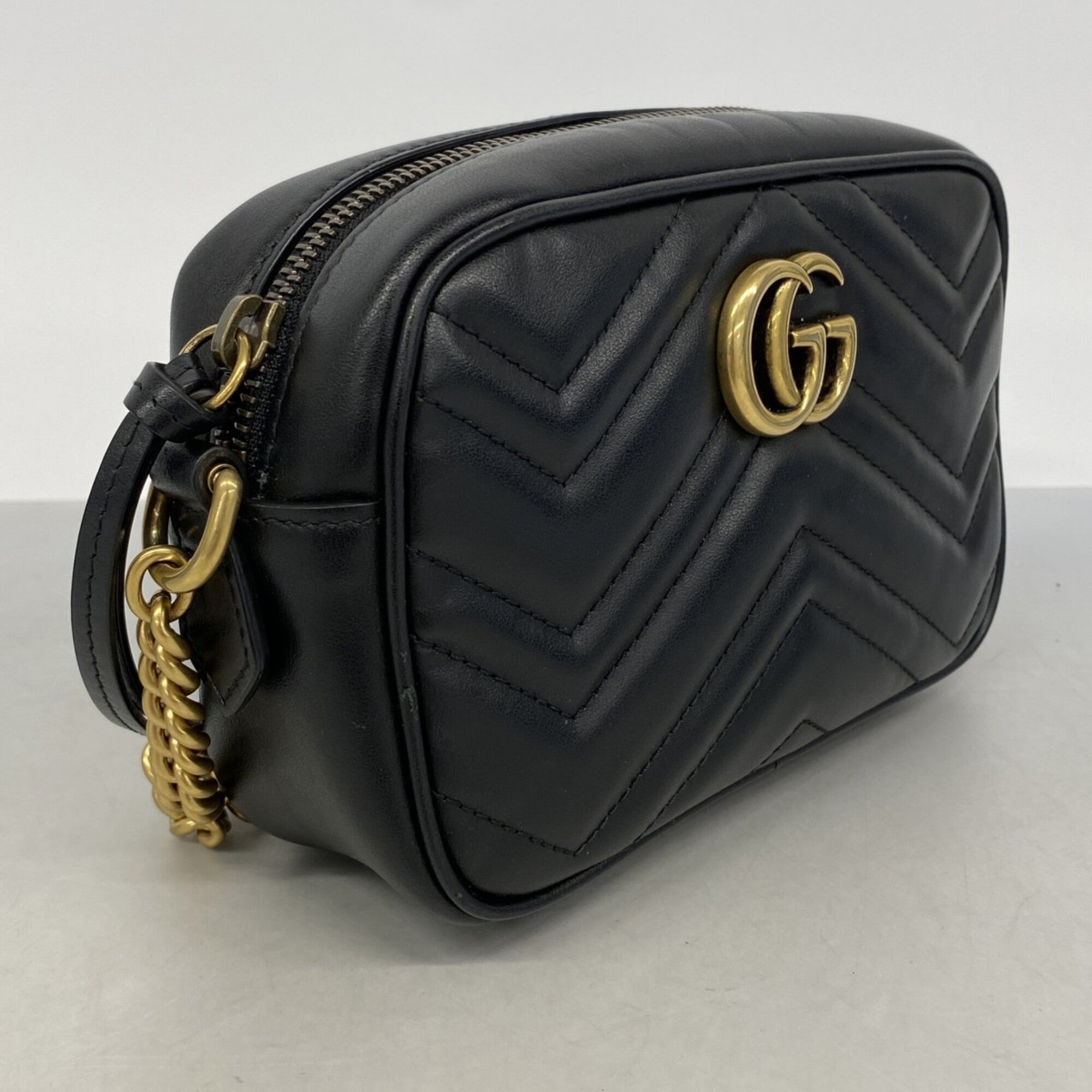 Gucci Black Leather Shoulder Bag (Pre-Owned)