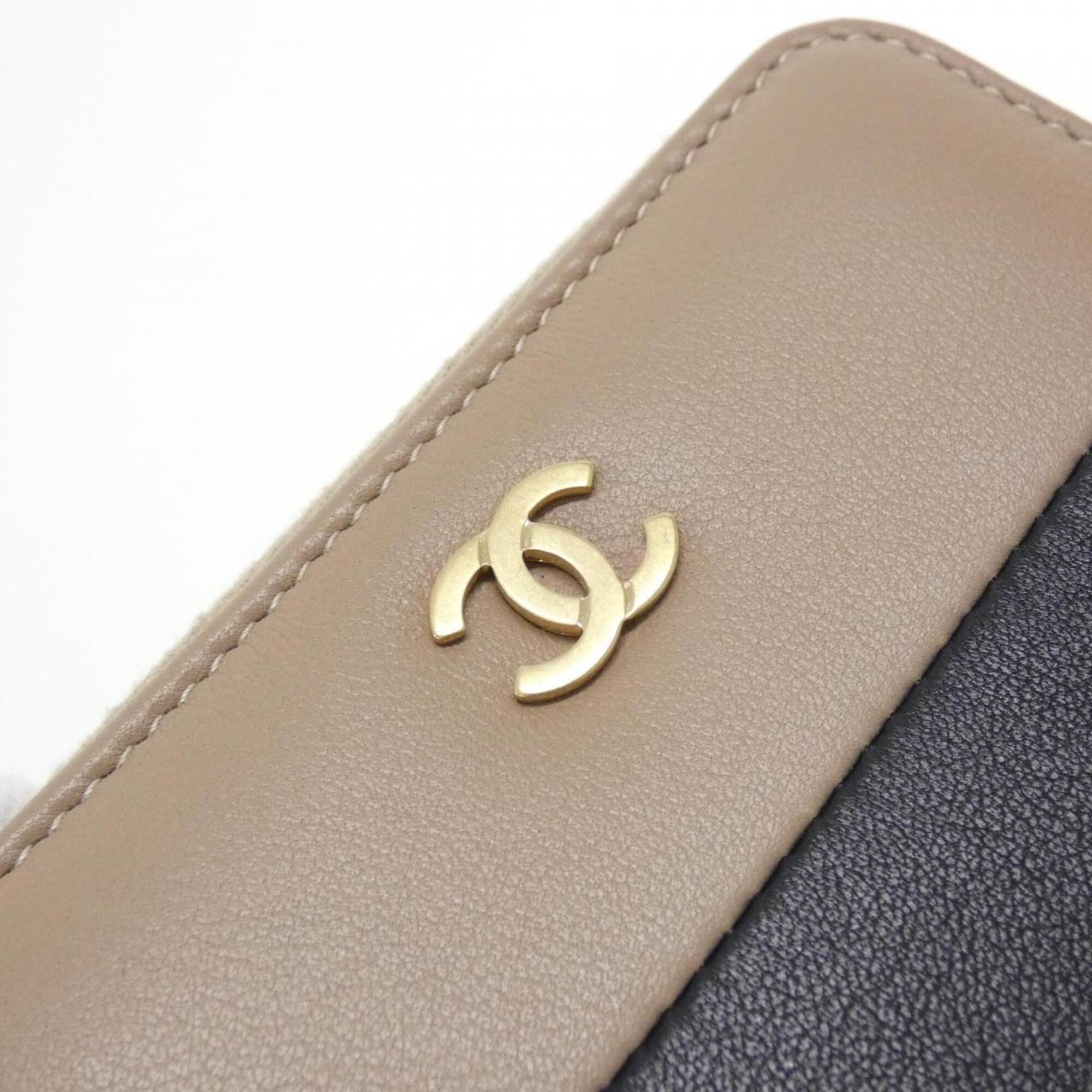 Chanel Beige Black Leather Coin Purse/Coin Case (Pre-Owned)