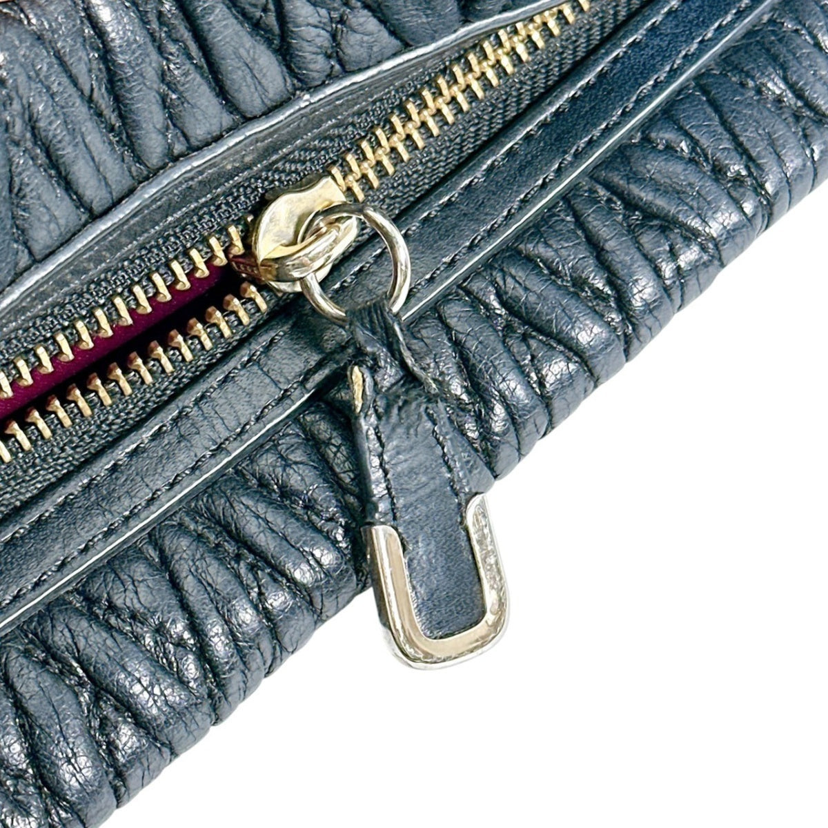 Coach Black Leather Handbag (Pre-Owned)