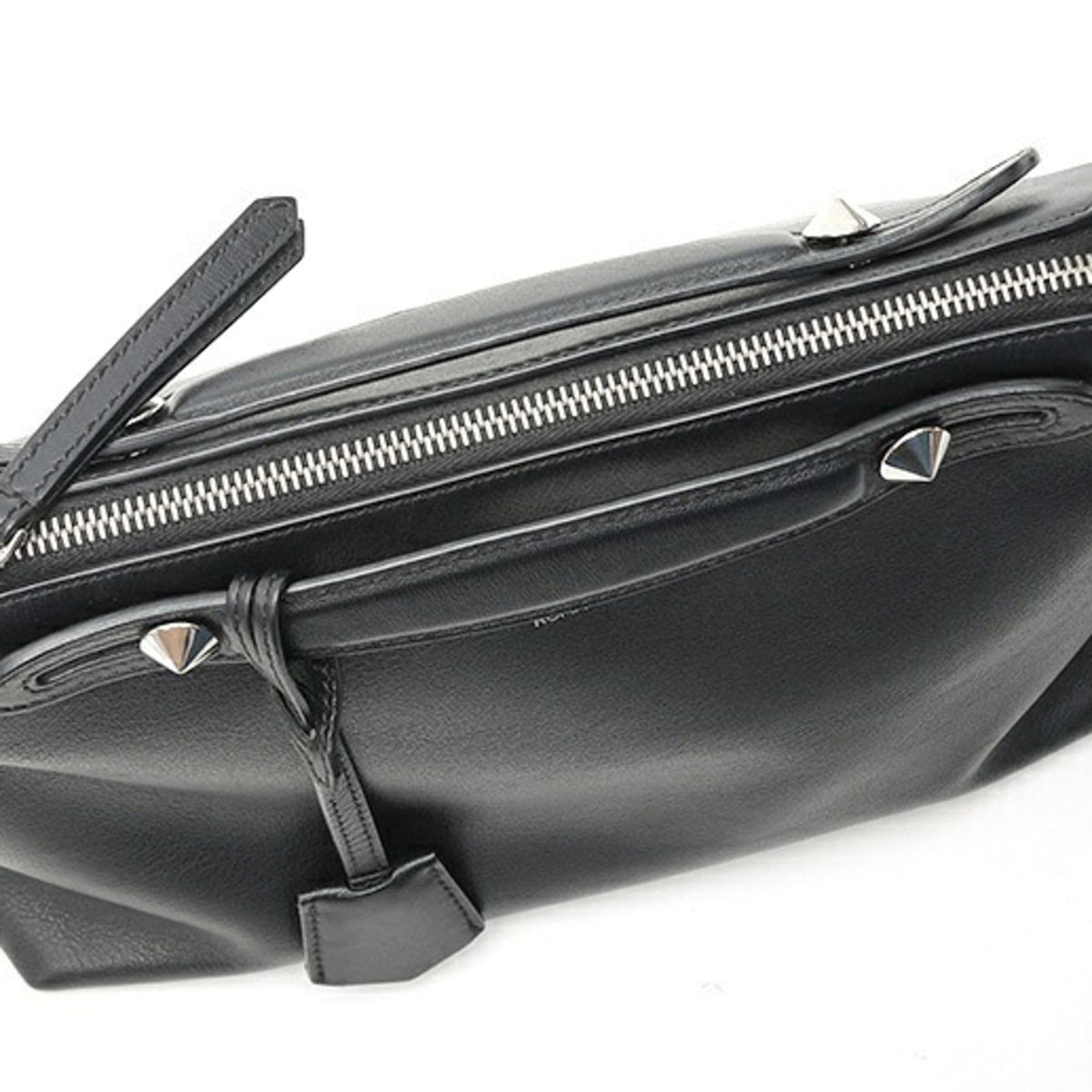 Fendi Black Leather Shoulder Bag (Pre-Owned)