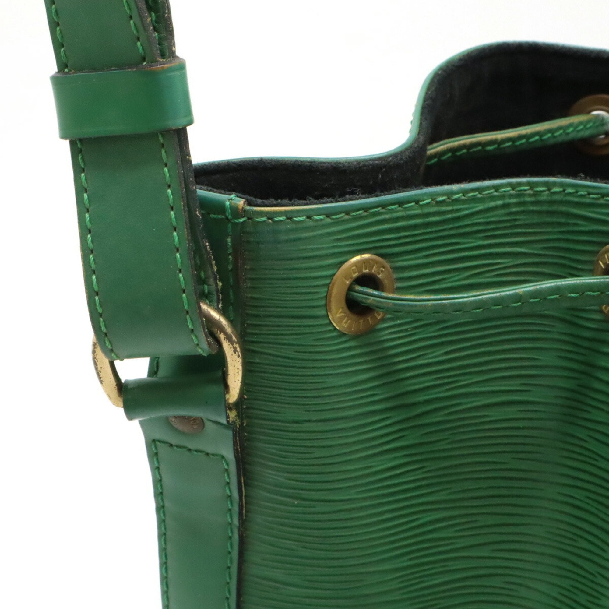 Louis Vuitton Borneo Green Shoulder Bag (Pre-Owned)