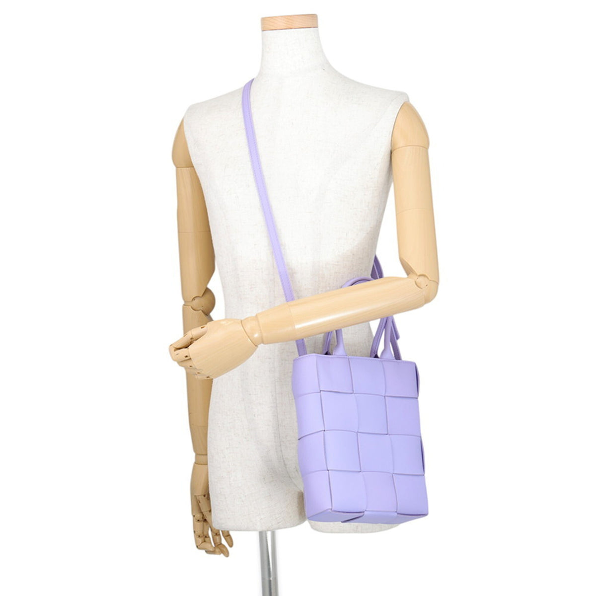 Bottega Veneta Purple Leather Handbag (Pre-Owned)