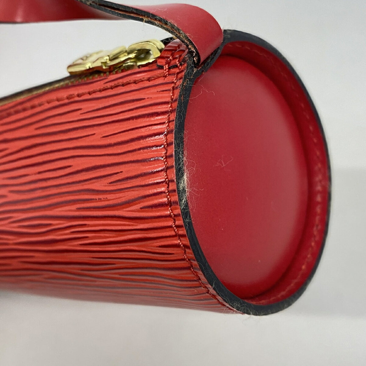 Louis Vuitton Castilian Red Handbag (Pre-Owned)