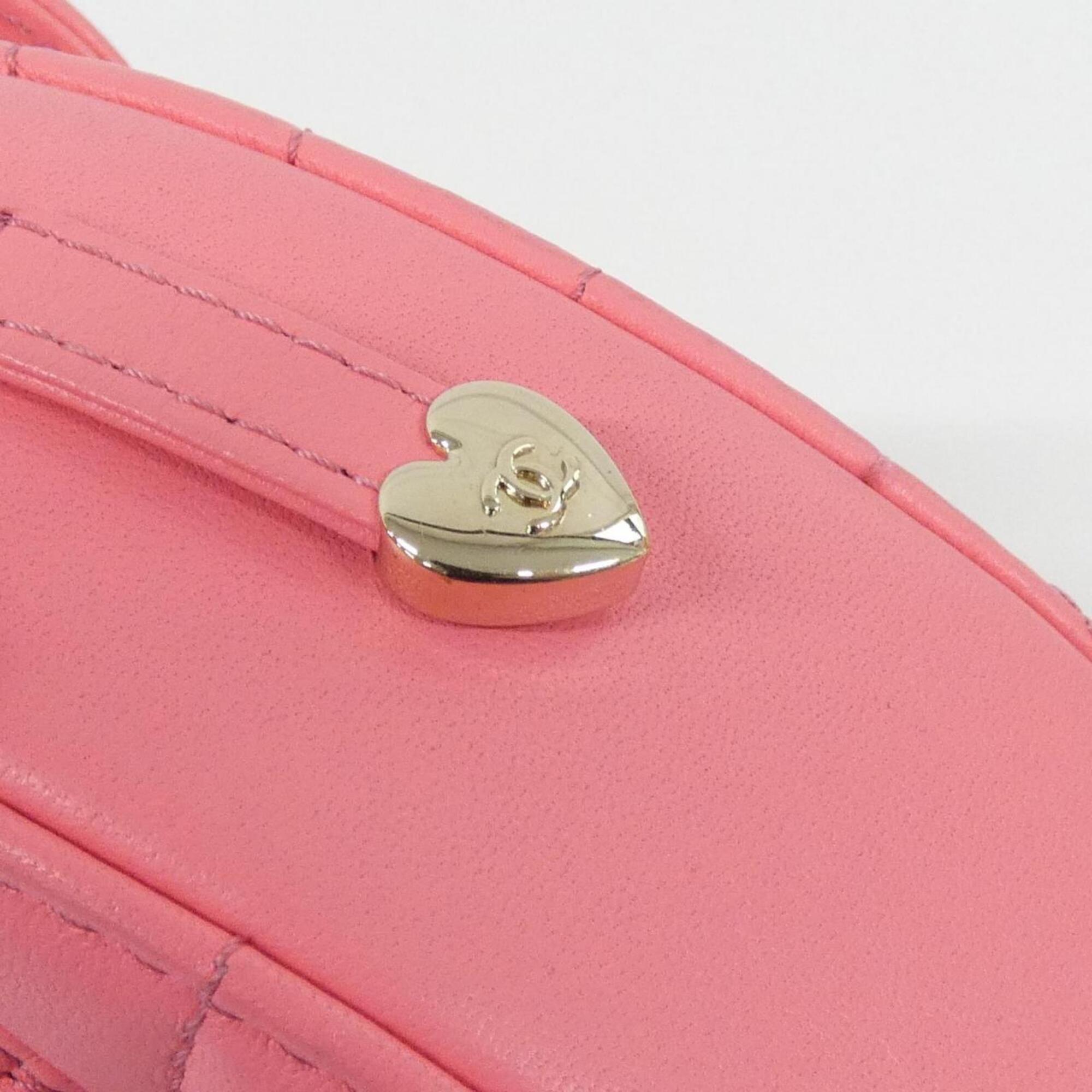 Chanel Pink Leather Shoulder Bag (Pre-Owned)