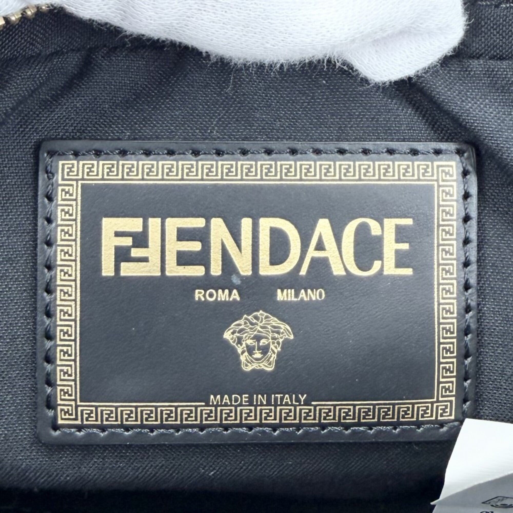 Versace Black Gold Leather Shoulder Bag (Pre-Owned)