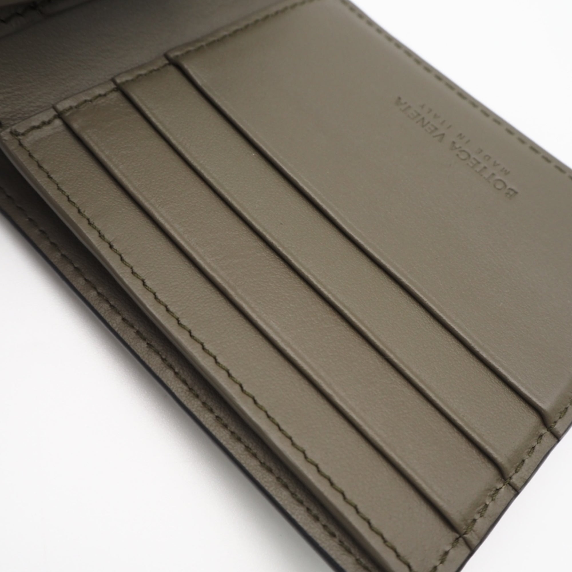 Bottega Veneta Gray Khaki Leather Wallet (Bi-Fold) (Pre-Owned)