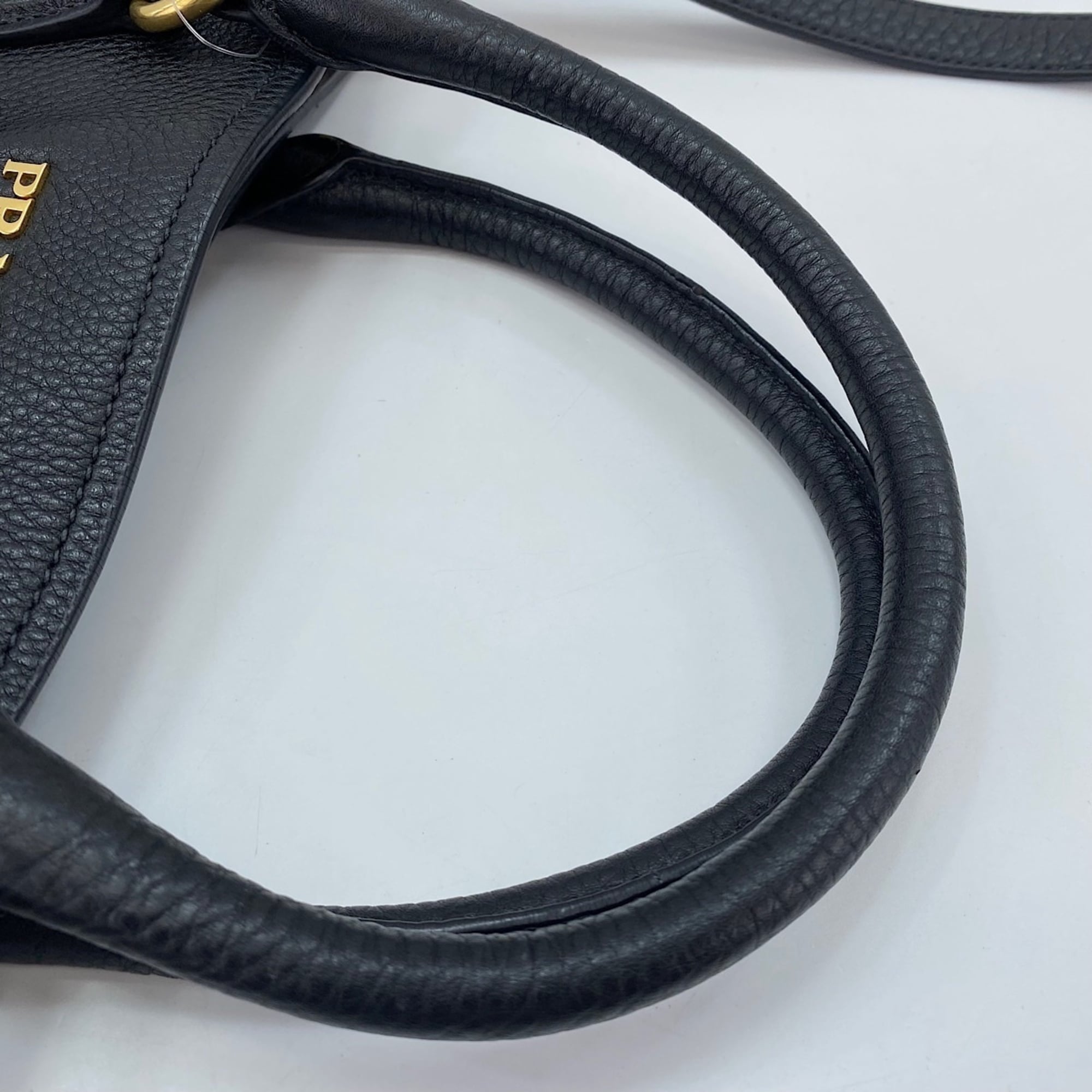 Prada Black Handbag Shoulder Bag (Pre-Owned)