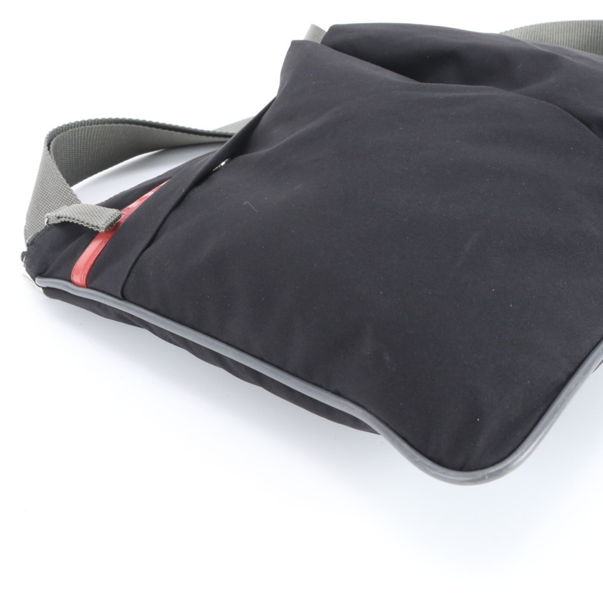 Pradasports Black Gray Leather Nylon Shoulder Bag (Pre-Owned)